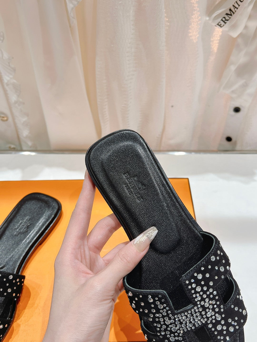 0RAN SANDAL BLACK LAMBSKIN ATTACH CRYSTALS、mysite、Cacoeks