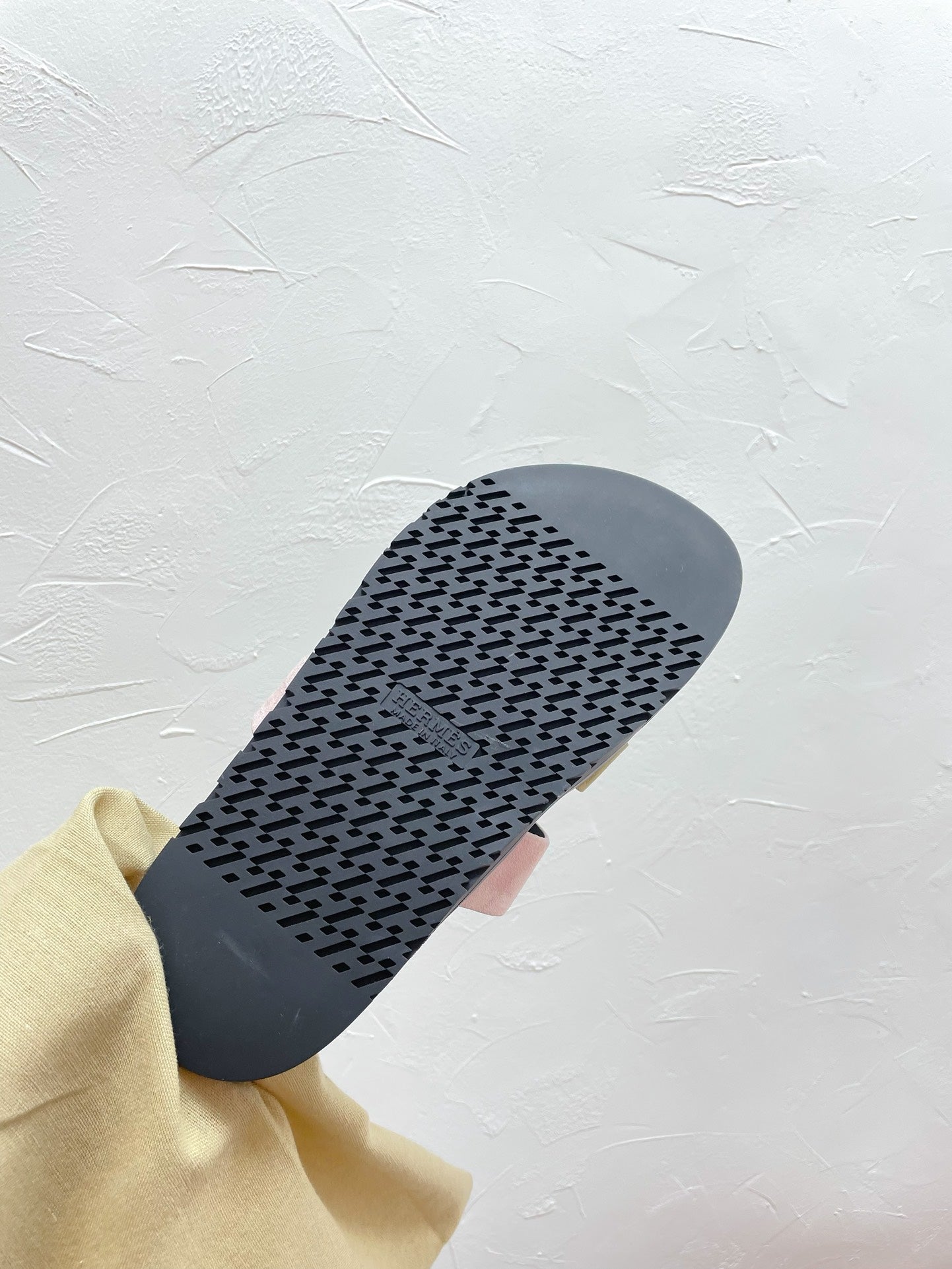 CHYPRE SANDAL ARMY GREEN MIX PASTEL PINK SUEDE WITH H BUCKLE、mysite、Cacoeks