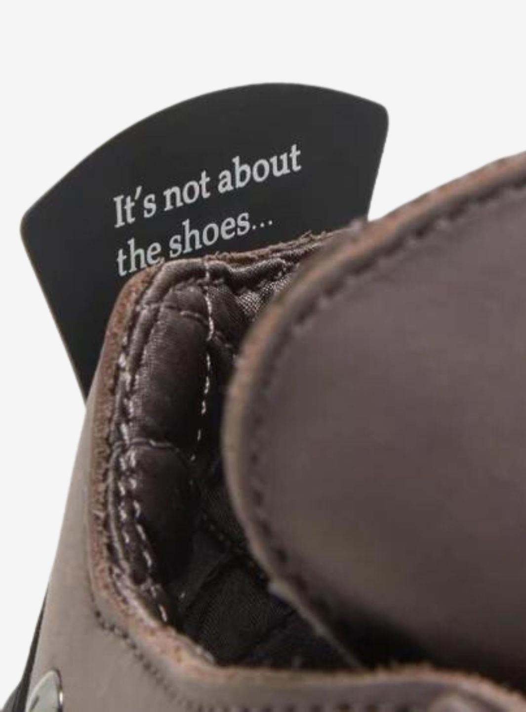 Air Jordan 4 Retro A Ma Maniére Violet Ore、JORDAN、Cacoeks