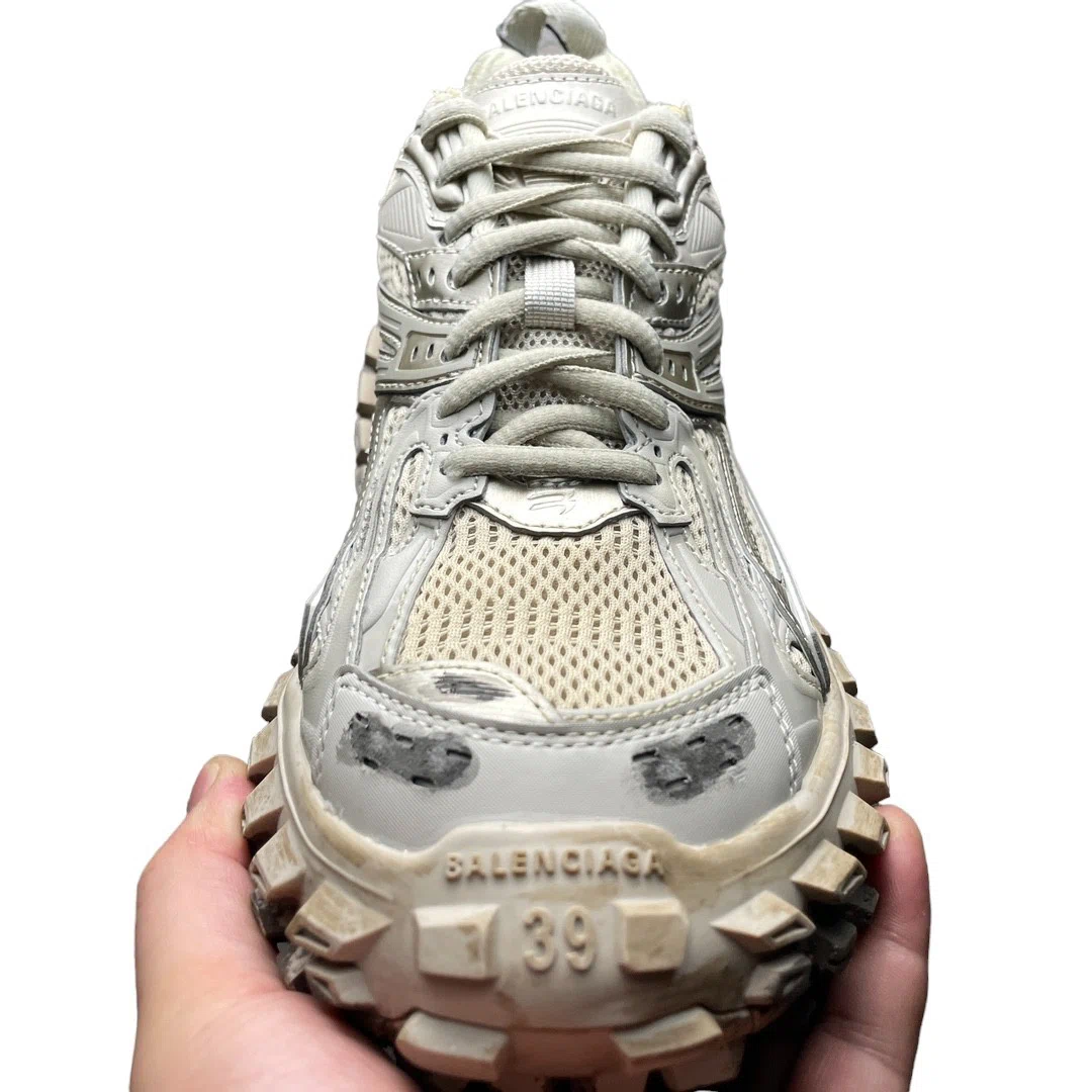 Balenciaga Bouncer Sneaker in Dirty Brown、mysite、Cacoeks