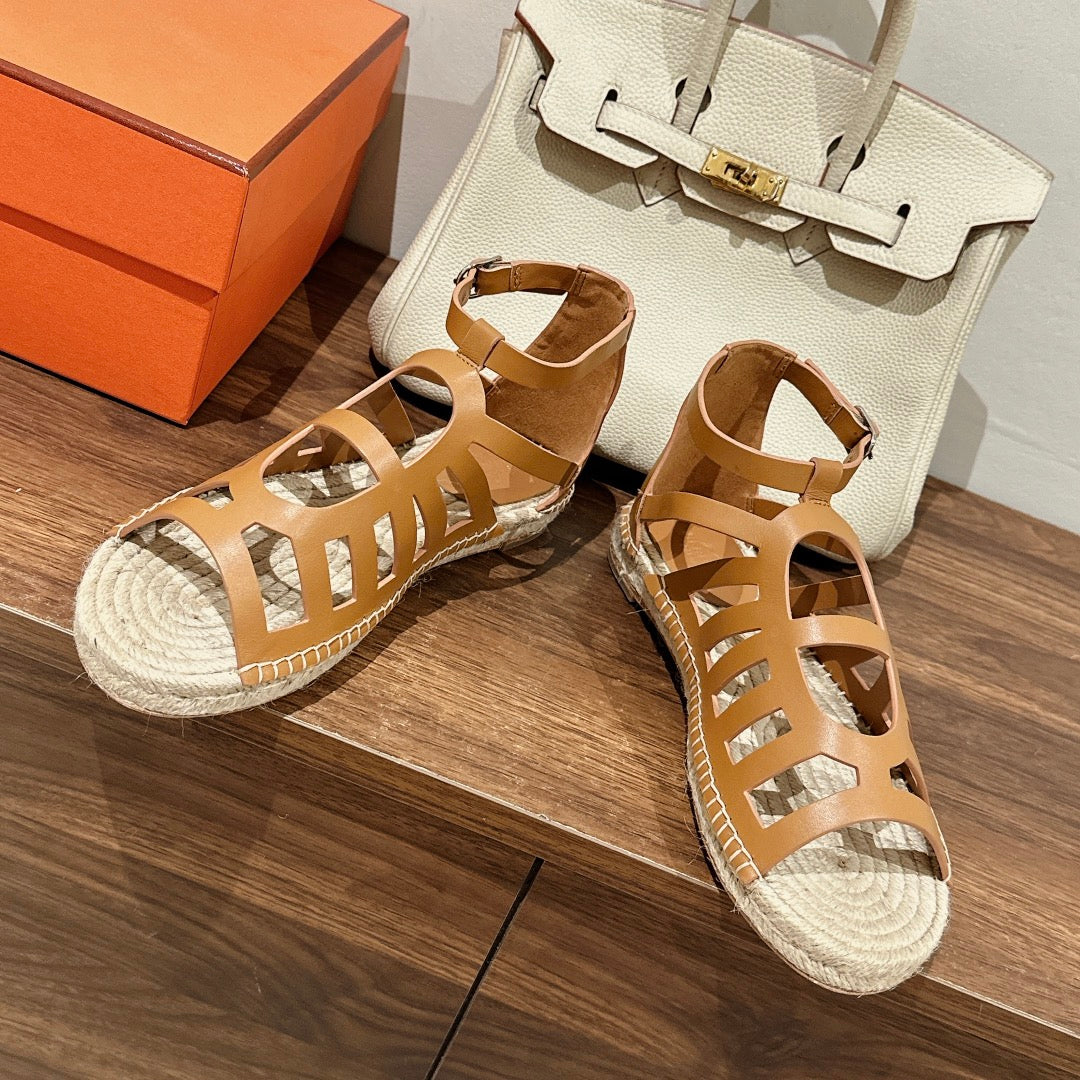 STRAW SOLE SANDAL CARAMEL LAMBSKIN、mysite、Cacoeks