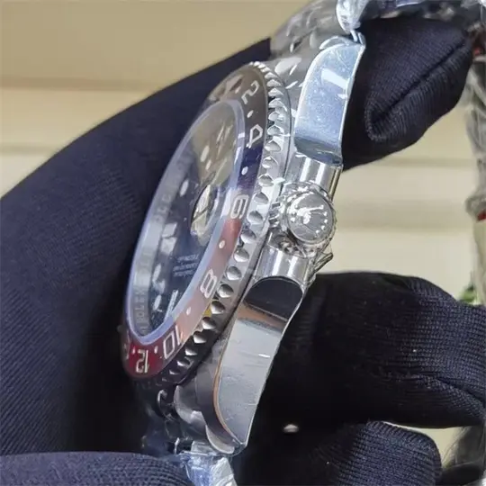 兼职  林炎: luxecystore