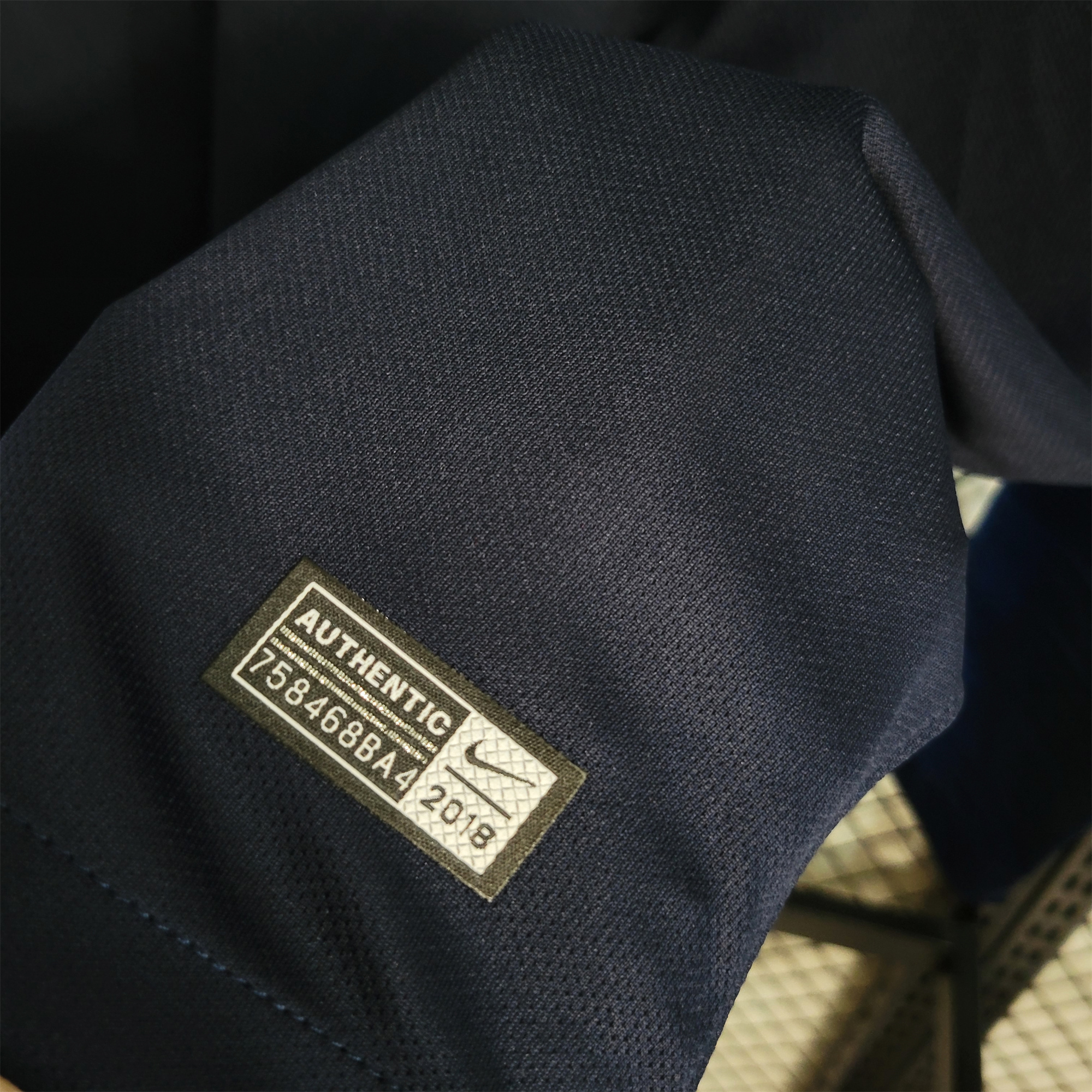 GlobeJersey-Retro France 2018 Home Stadium Long Sleeve Jersey