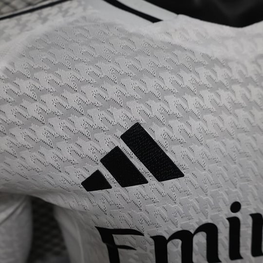 2024/2025 Player Version Long Sleeve Real Madrid Home Football Shirt 1:1 Thai Quality:football jersey mysite: unitedjerseyfootball 邓江浪:football