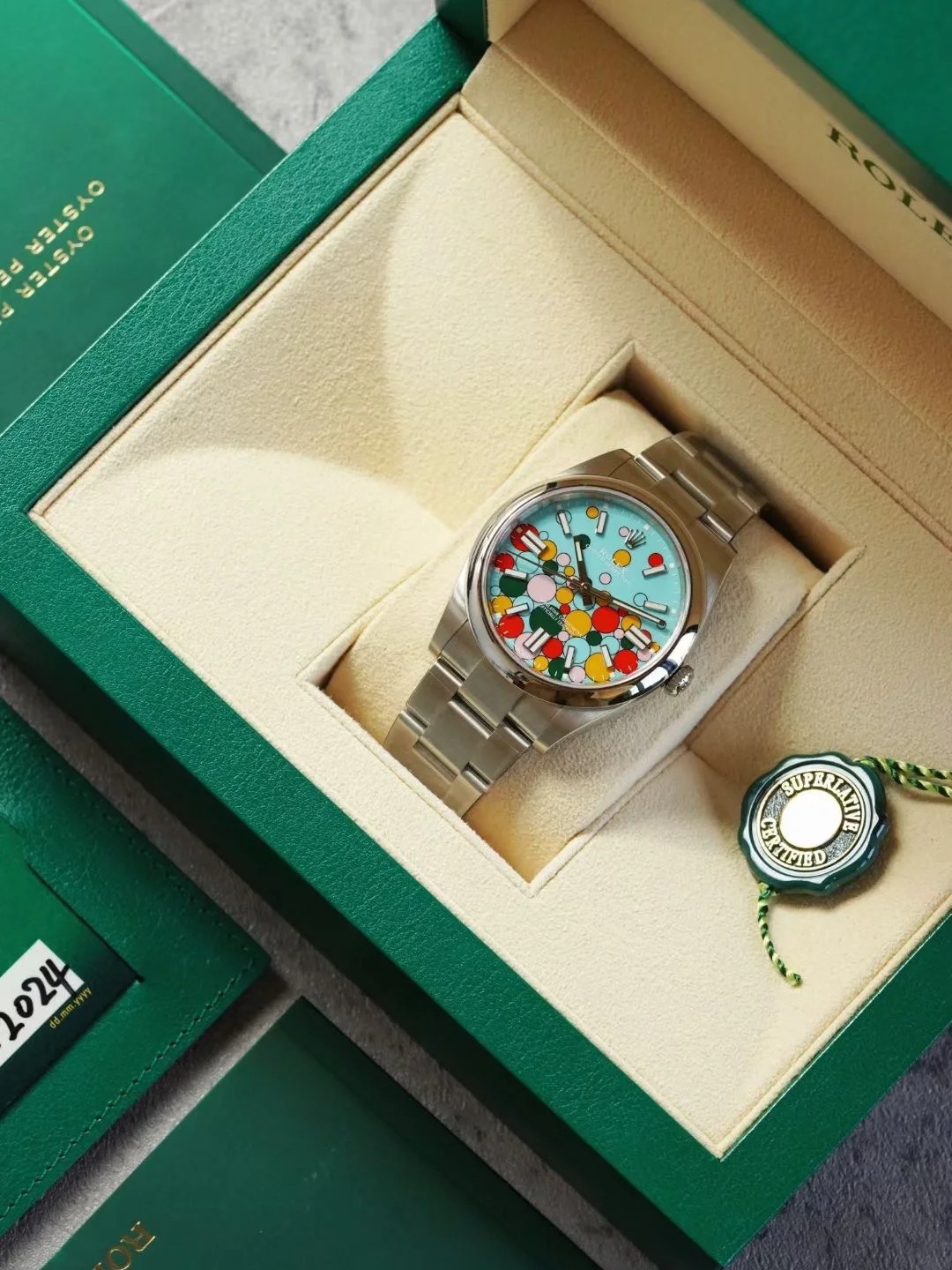 兼职  林炎: luxecystore