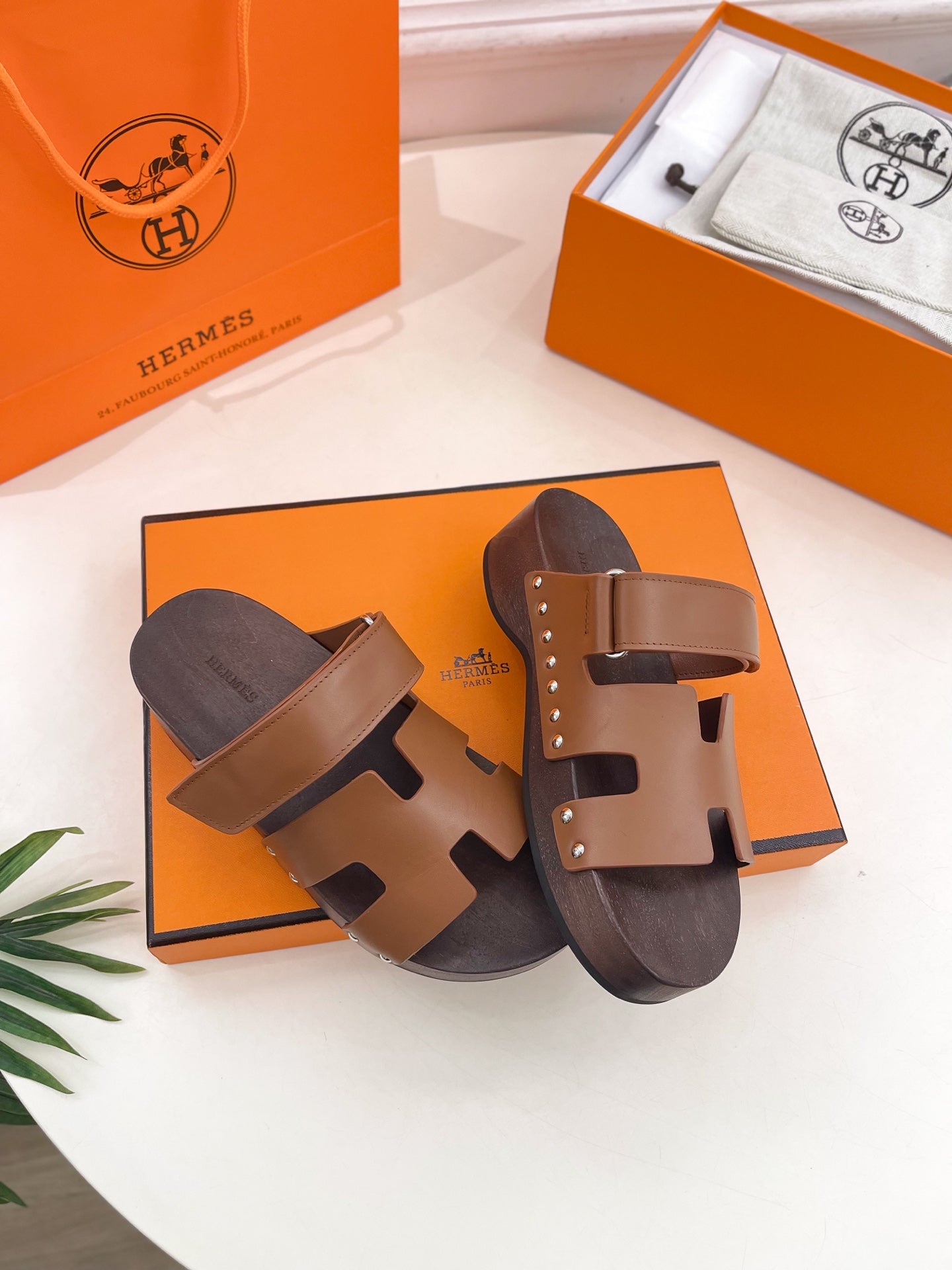 KOS CLOG IN BRONZE BROWN CALFSKIN、mysite、Cacoeks