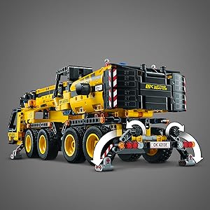 LEGO Technic Mobile Crane