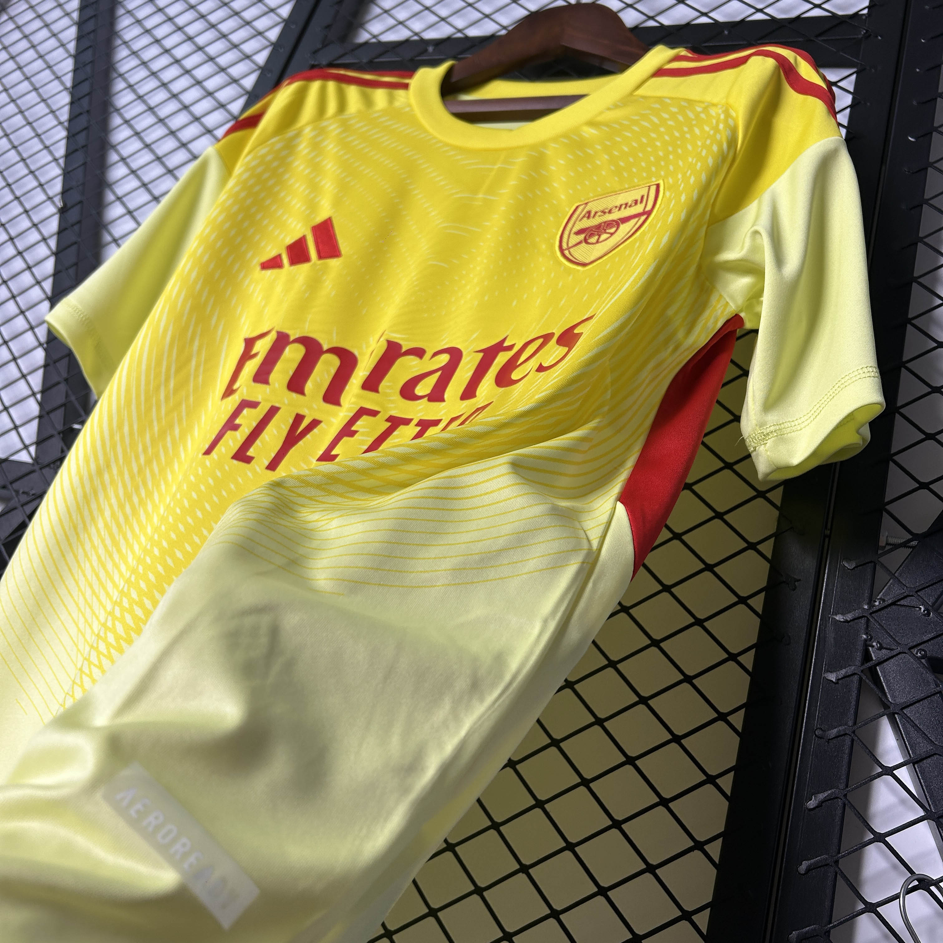 2025/2026 Arsenal Goalkeeper Yellow Football Shirt 1:1 Thai Quality:football jersey mysite: unitedjerseyfootball 邓江浪:football