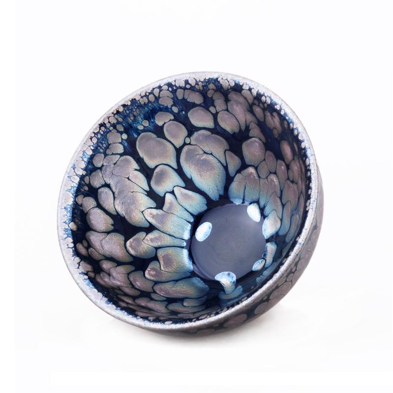 GEEK BAR-https://www.hot-toy.com/