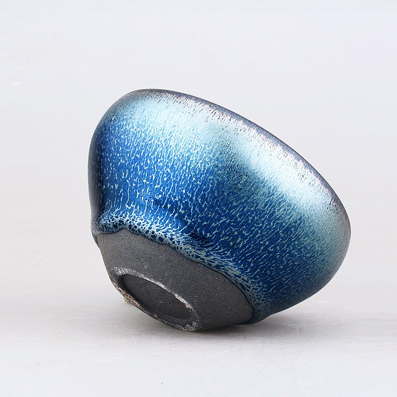 GEEK BAR-https://www.hot-toy.com/