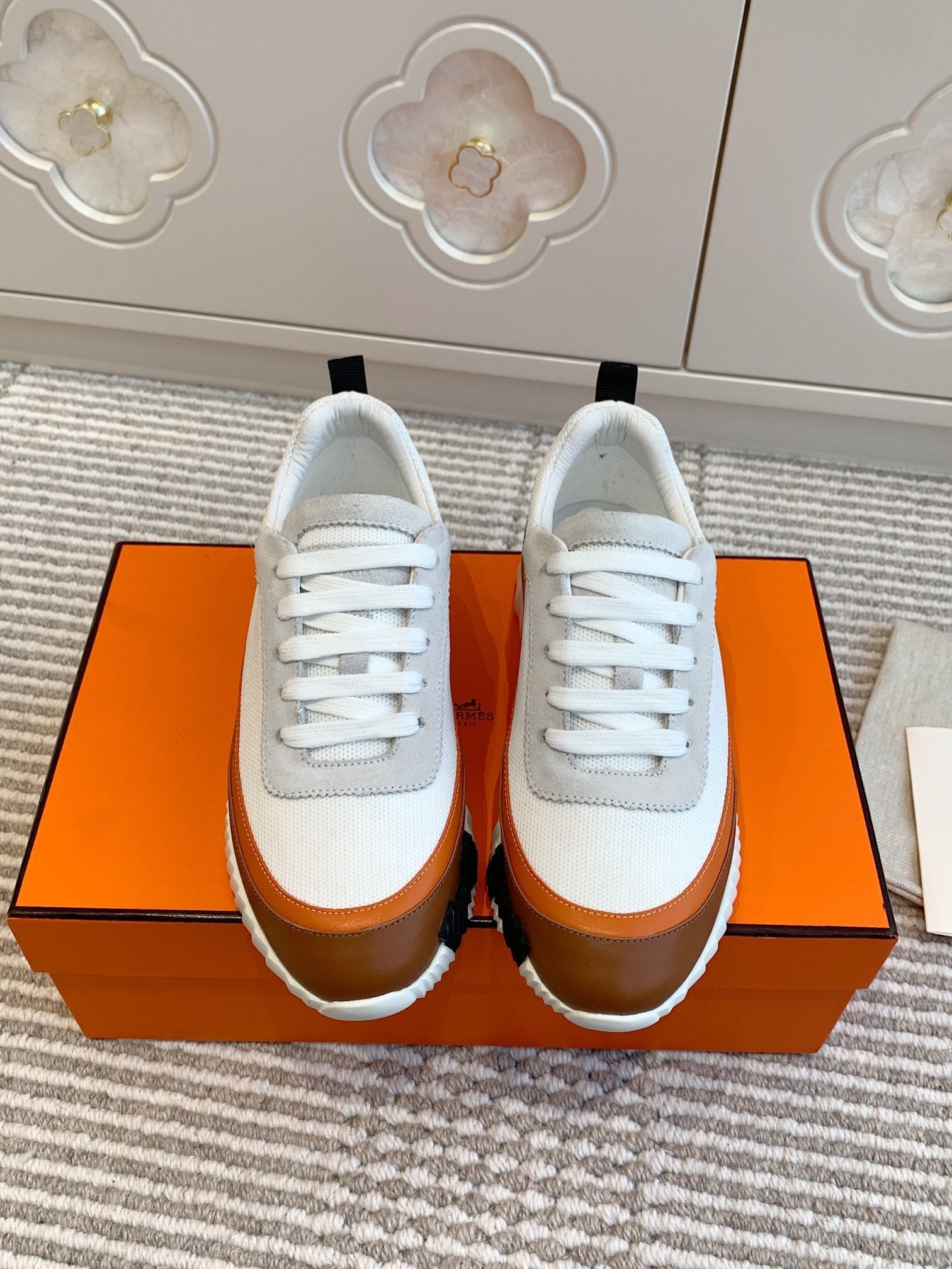 BOUNCING SNEAKER IN WHITE GRAPHIC MESH AND BRONZE BROWN CALFSKIN、mysite、Cacoeks