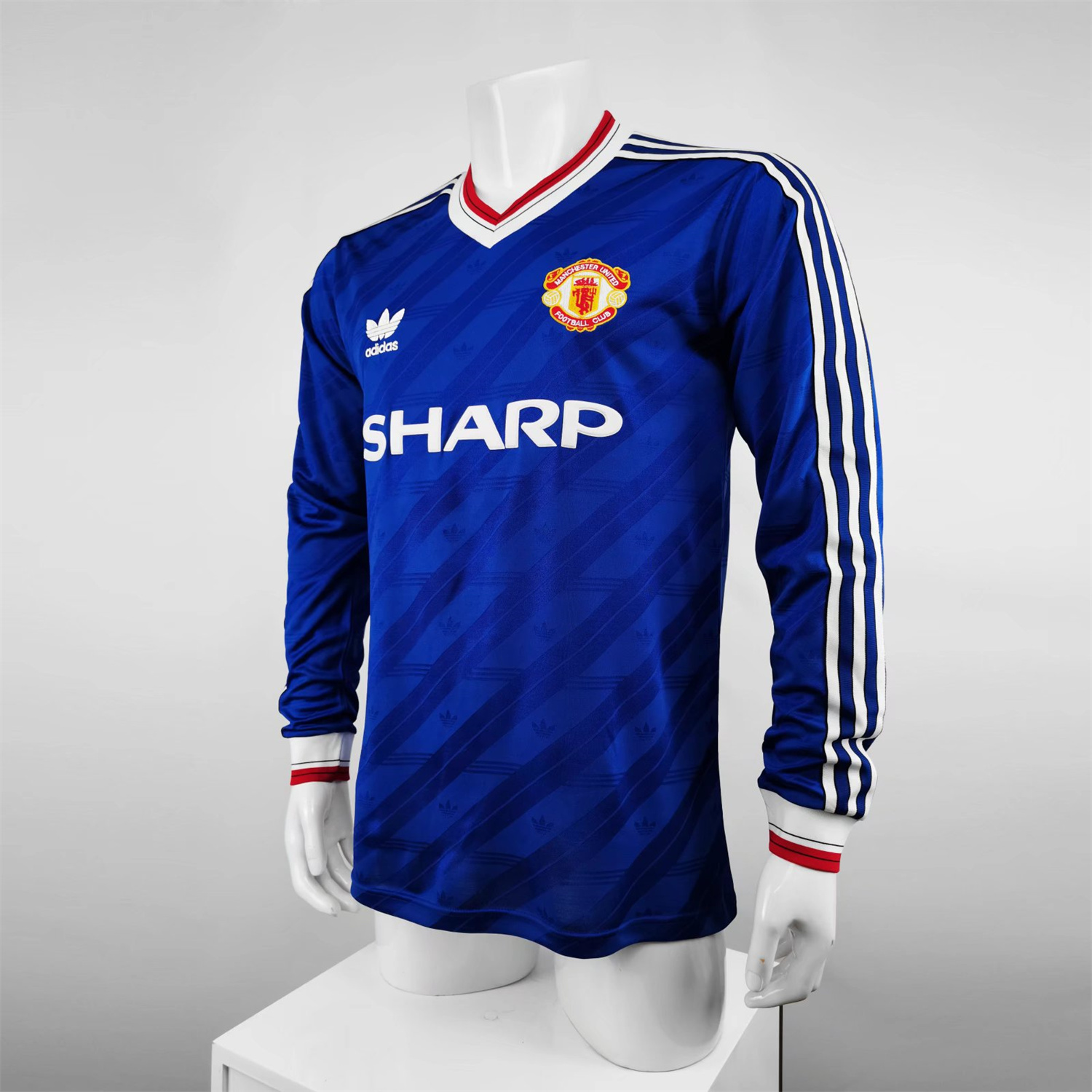 ManixJersey.com | Retro Manchester United 86-88 Third Long Sleeve Jersey -Customize Name, Number and Patch | Worldwide Shipping
