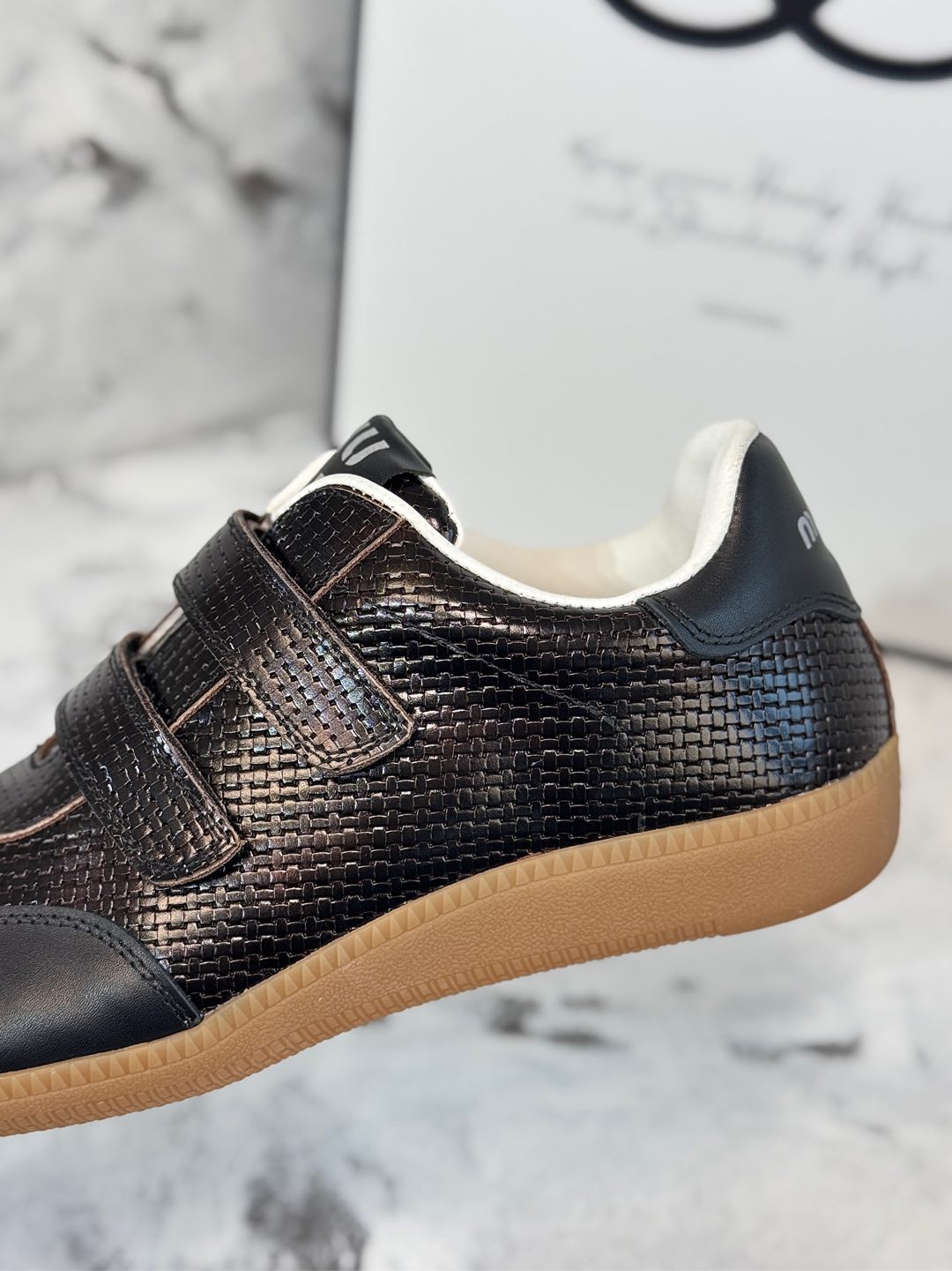 RETRO SNEAKERS WITH RIPTAPE STRAPS IN BLACK LAMBSKIN KNITTED PATTERN、mysite、Cacoeks