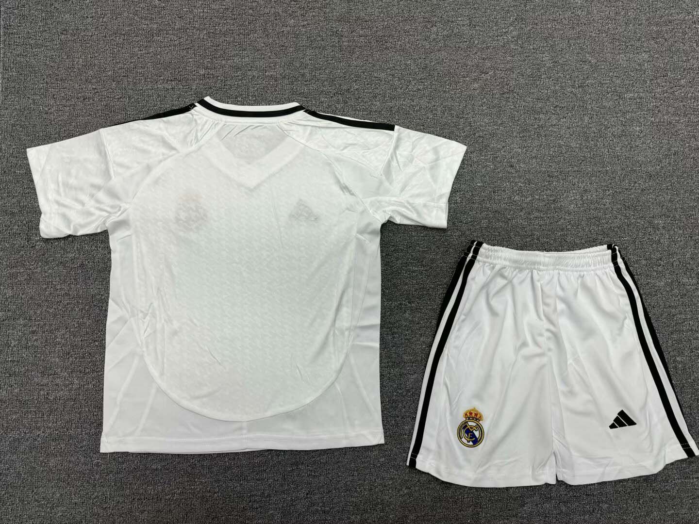 2024/2025 Real Madrid Home Football Shirt 1:1 Thai Quality Kids Size:football jersey mysite: unitedjerseyfootball 邓江浪:football