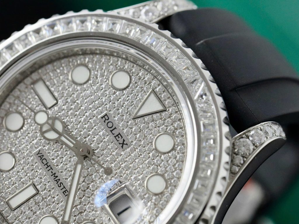 Đồng Hồ Rolex Yacht-Master Chế Tác Full Kim Cương Moissanite Dây Cao Su 42mm (2)