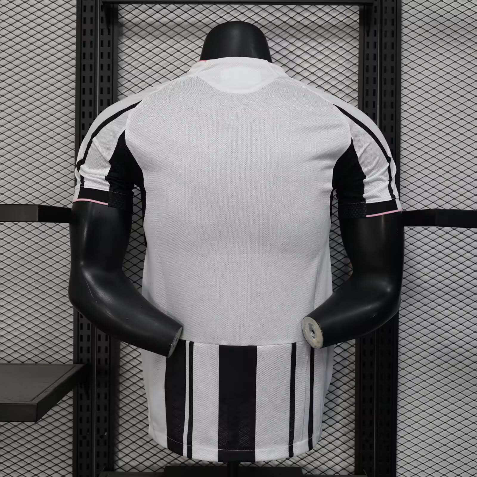 2025/2026 Player Version Juventus Home Football Shirt 1:1 Thai Quality:football jersey mysite: unitedjerseyfootball 邓江浪:football