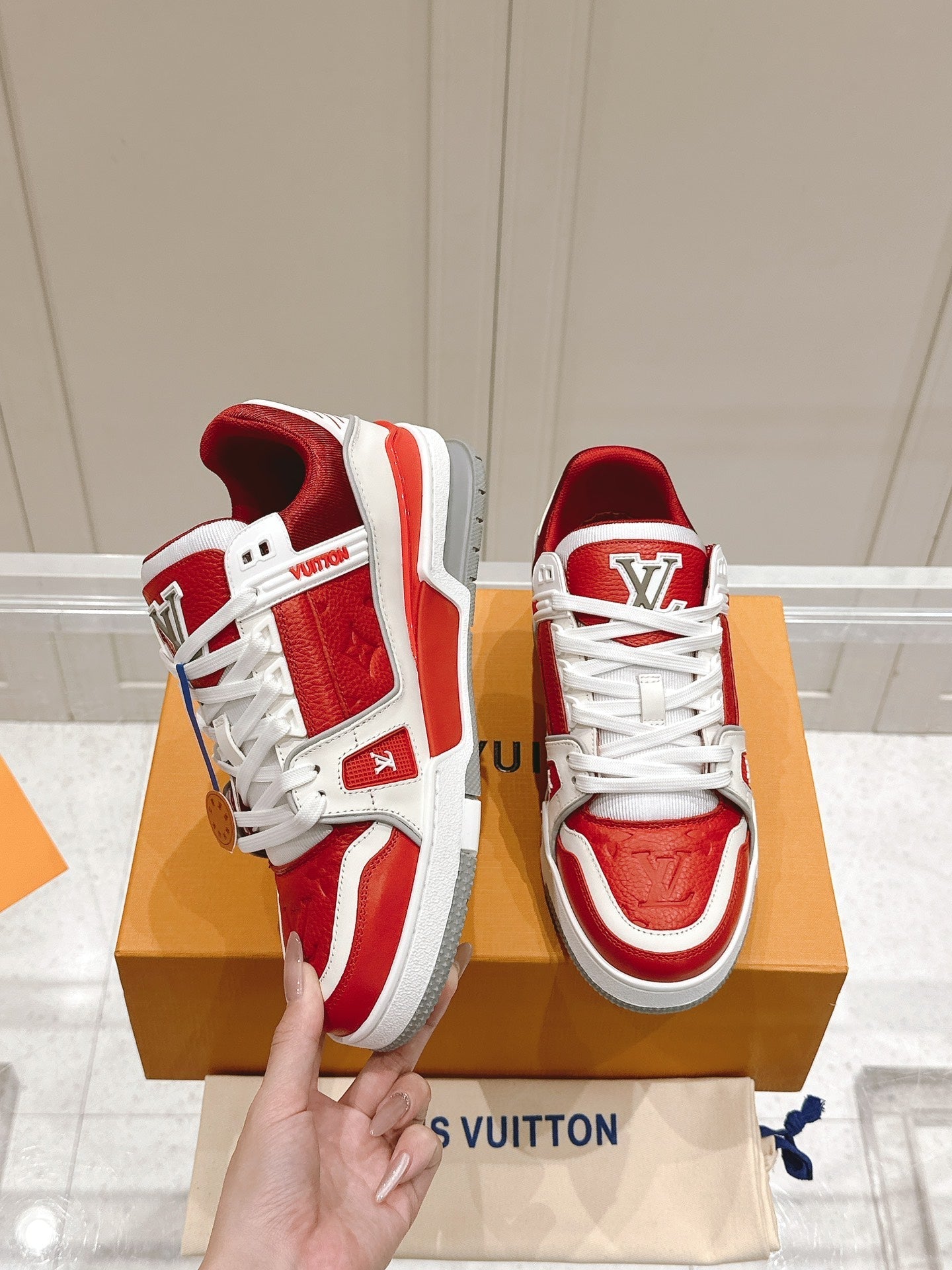 LV TRAINER SNEAKER IN SARI RED GRAINED CALFSKIN、mysite、Cacoeks