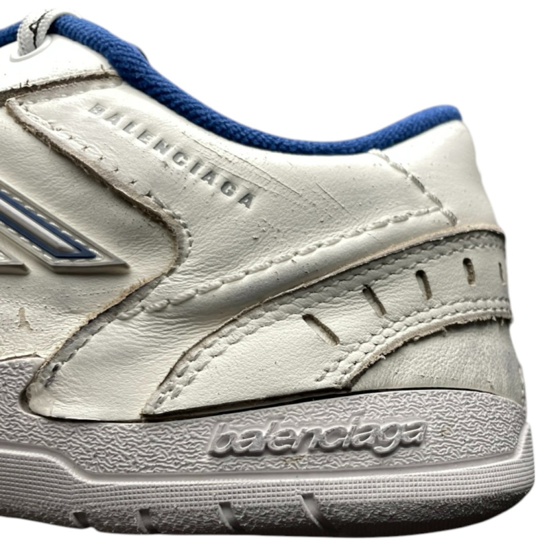 Balenciaga Hamptons Worn-Out Sneaker in White Dark Blue、mysite、Cacoeks