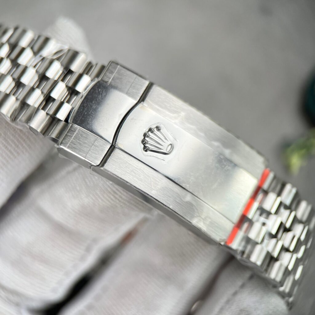 Đồng Hồ Rolex DateJust Mặt Thiên Thạch Nhà Máy Clean 41mm (4)