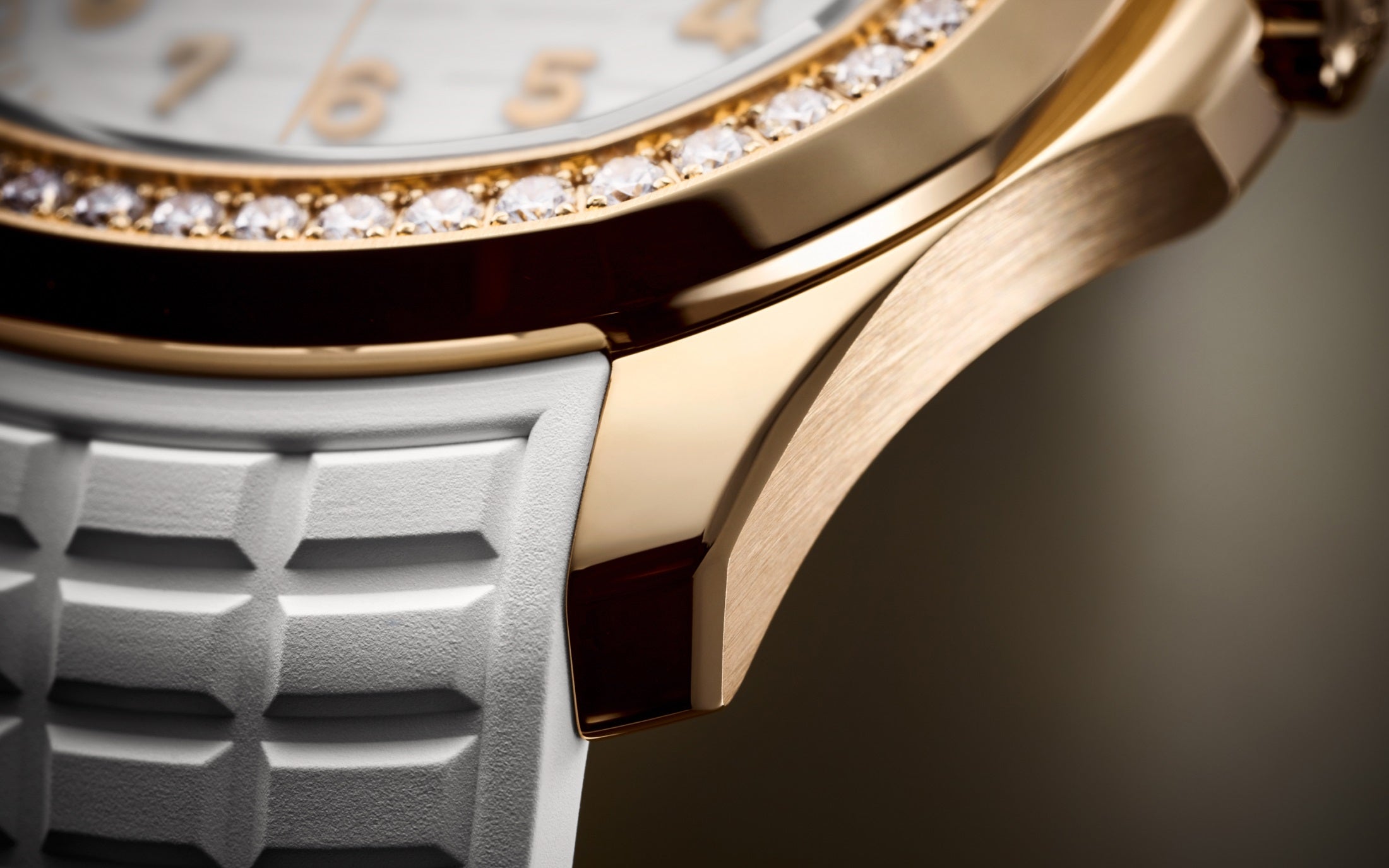 兼职  林炎: luxecystore