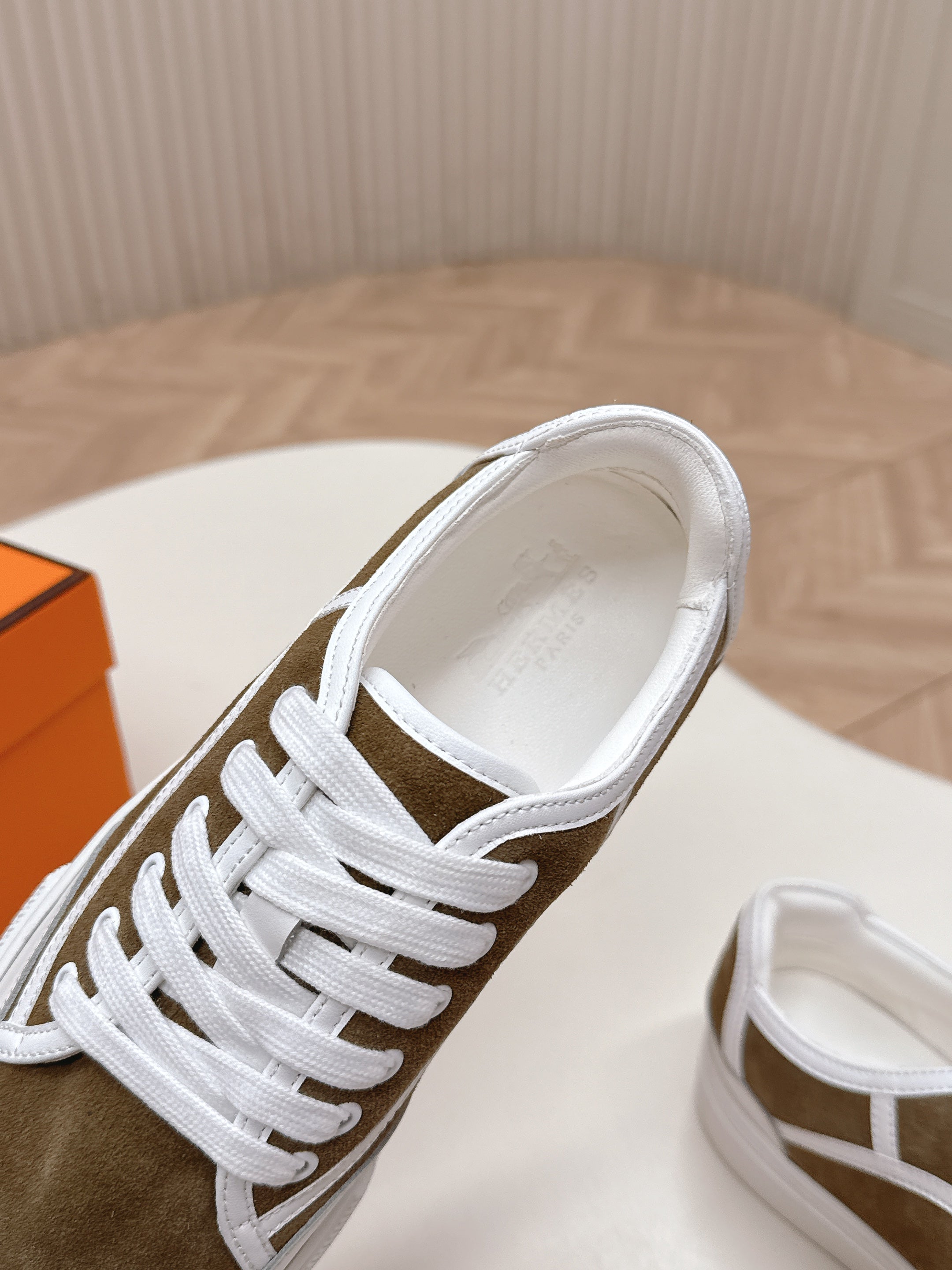 HM 25S SNEAKER LOW SPORTS IN BROWN SUEDE MIX WHITE LAMBSKIN、mysite、Cacoeks