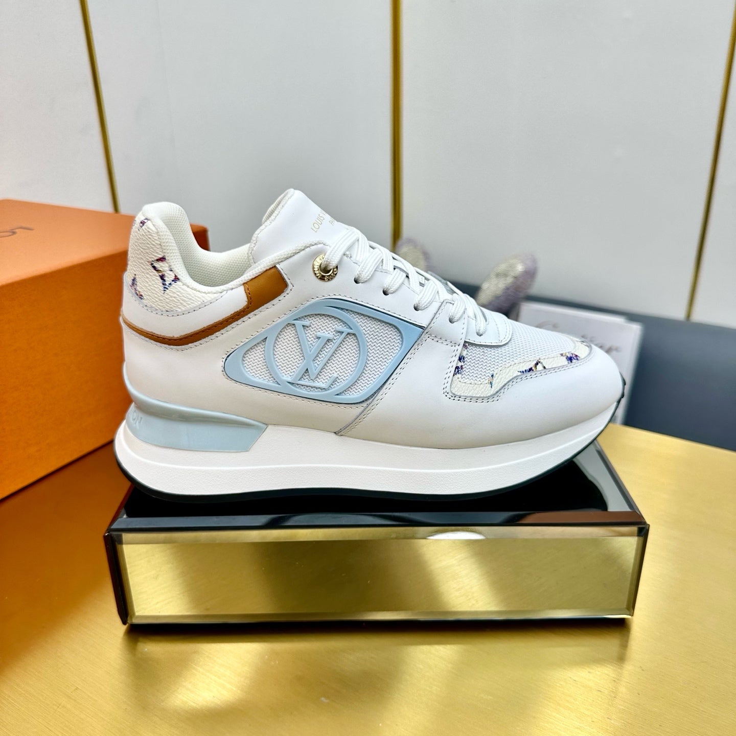 NEO RUN AWAY SNEAKER IN WHITE MIX SKY BLUE CALFSKIN、mysite、Cacoeks