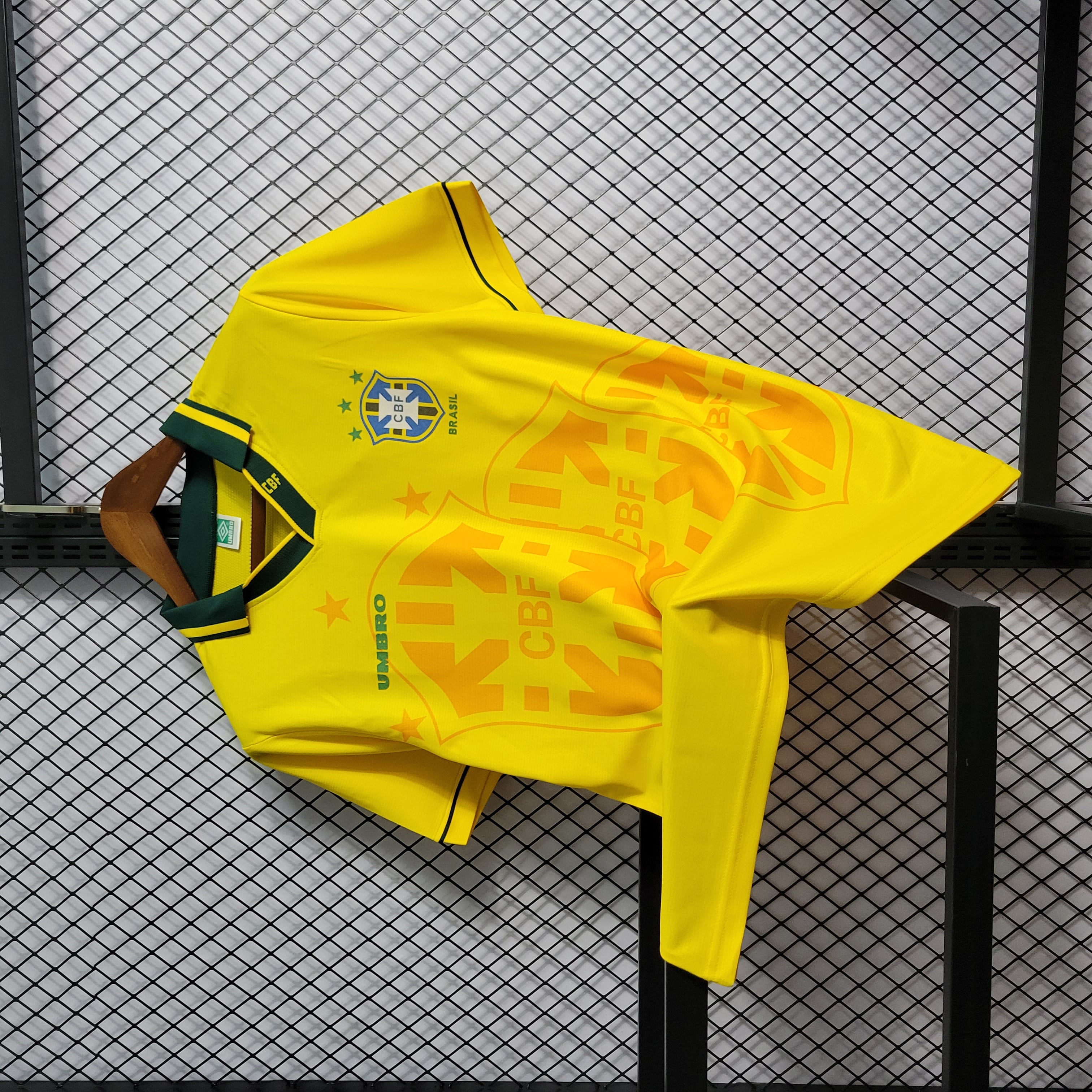 GlobeJersey-Retro Brazil 1994 Home Stadium Jersey