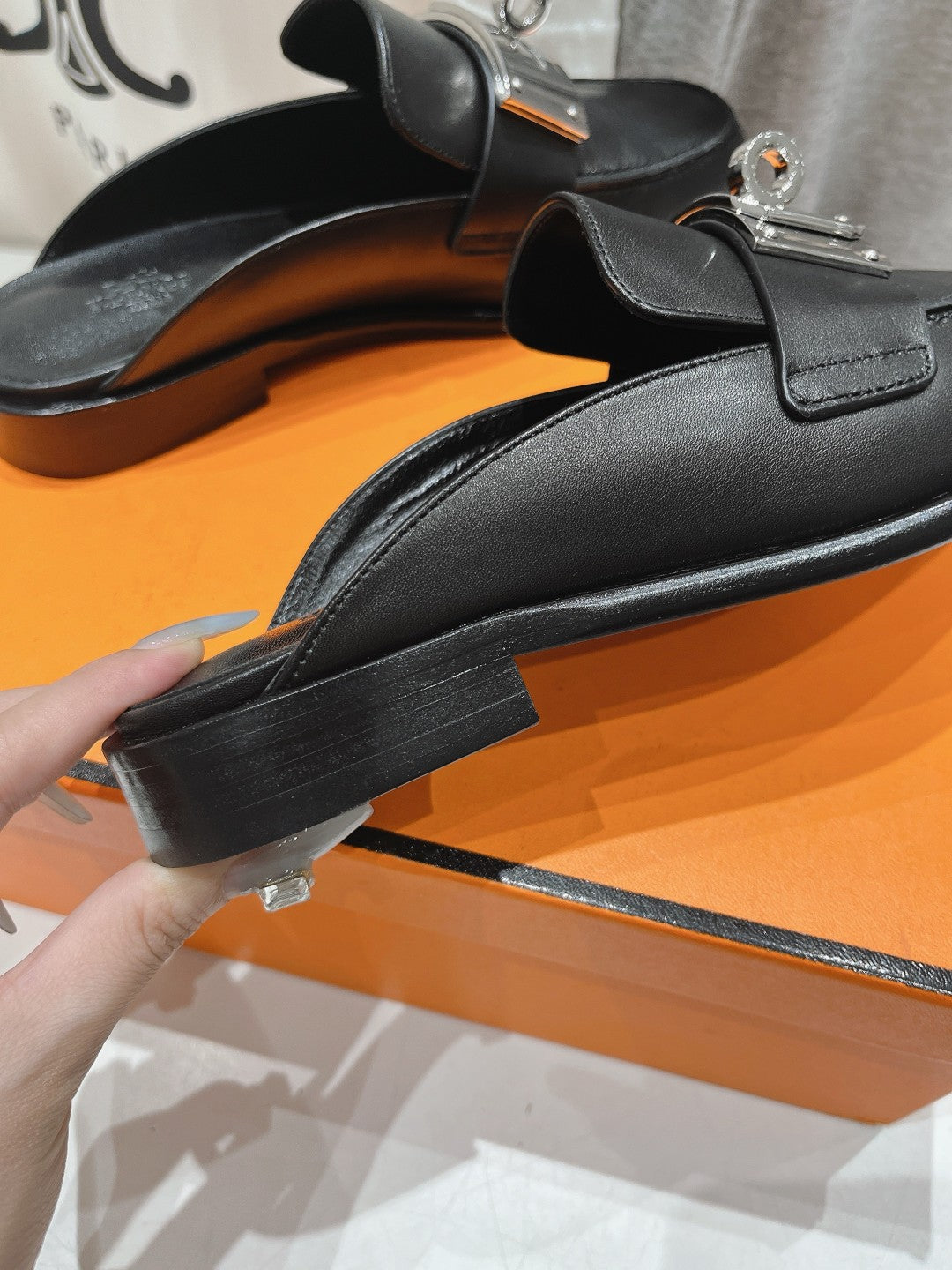 IOTA MULE BLACK CALFSKIN、mysite、Cacoeks