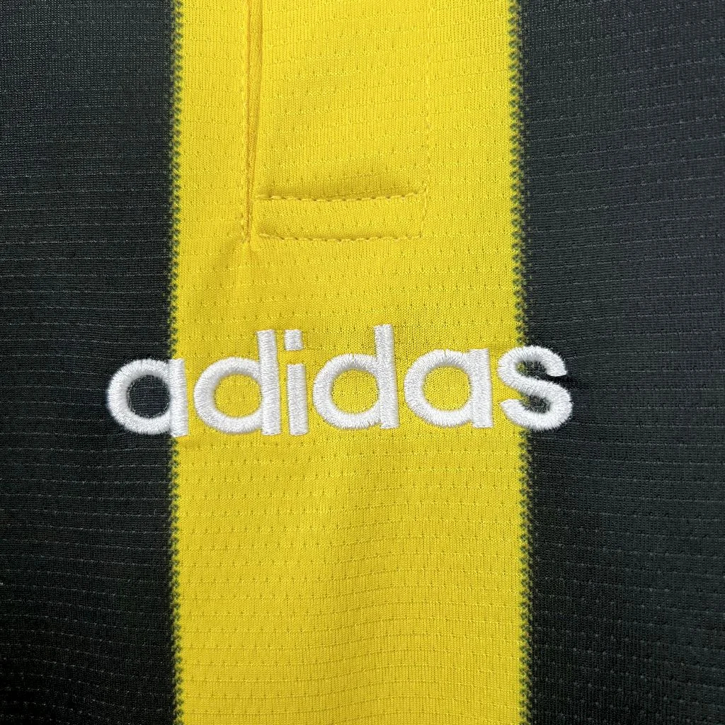 ManixJersey.com | Retro Real Zaragoza 1996-97 Away Jersey -Customize Name, Number and Patch | Worldwide Shipping