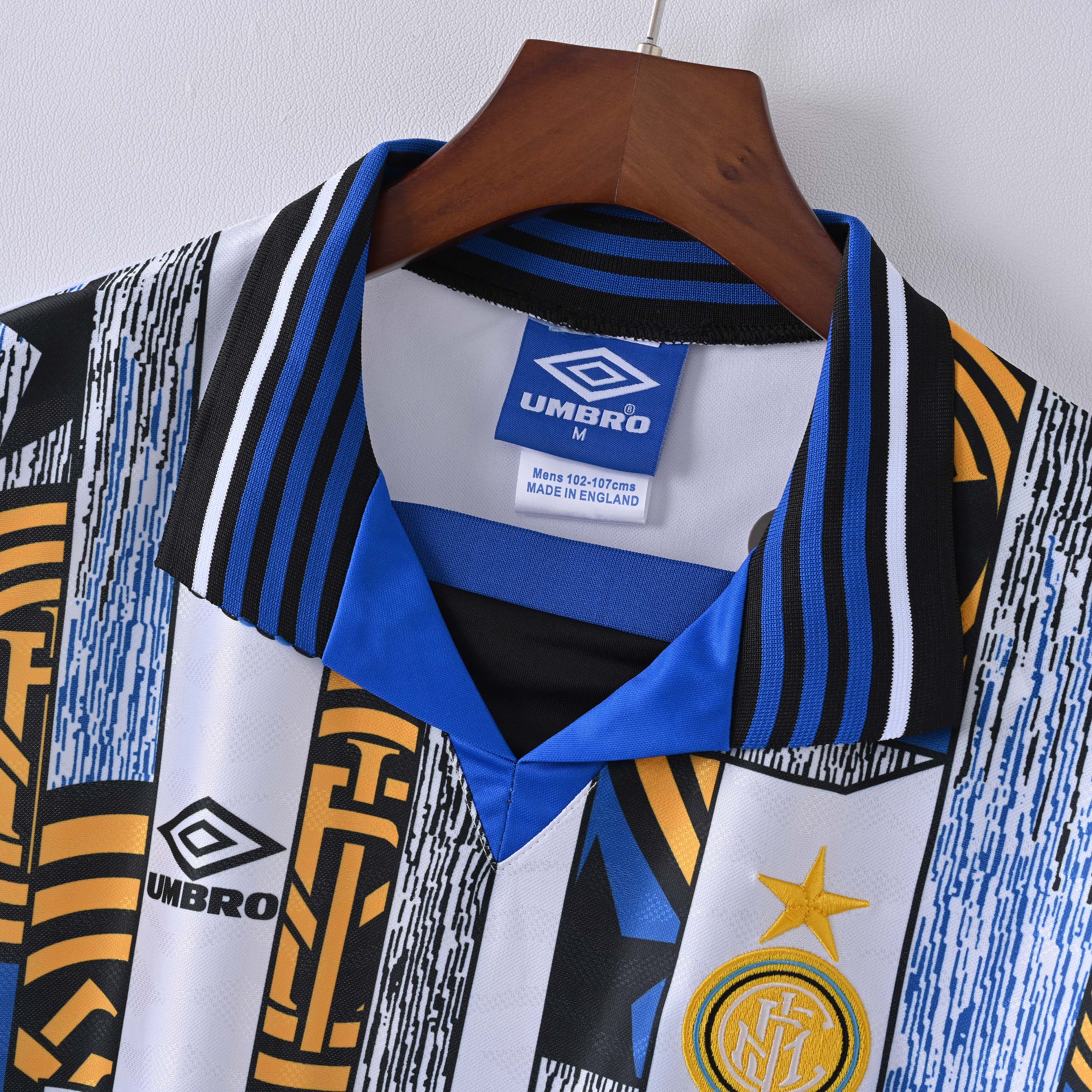 1995/1996 Retro Internazionale Milan Away Football Jersey 1:1 Thai Quality:football jersey mysite: unitedjerseyfootball 邓江浪:football