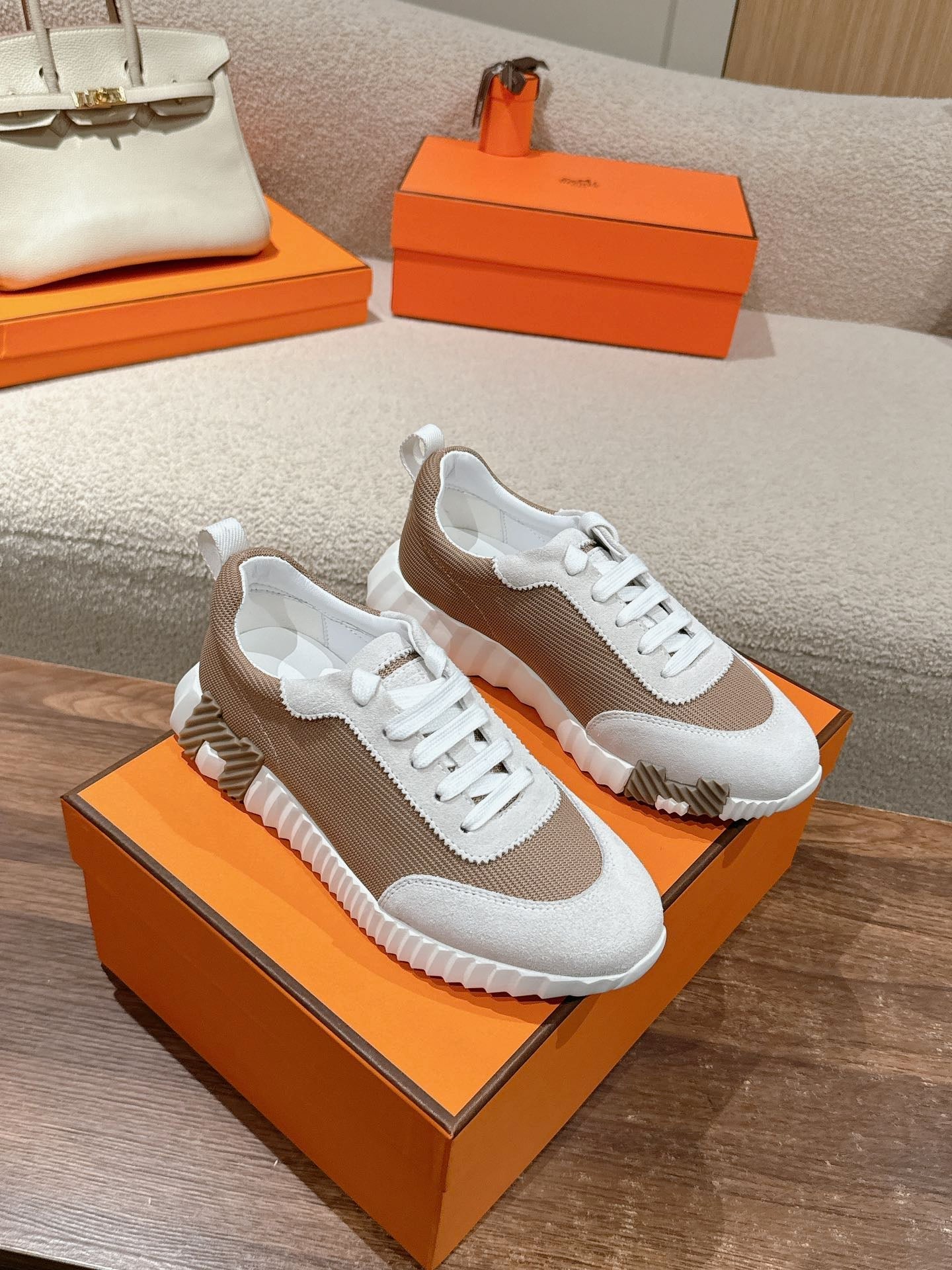 MAINLAND SNEAKER IN PALE GRAY SUEDE AND LIGHT BROWN BREATHABLE MESH FABRIC、mysite、Cacoeks