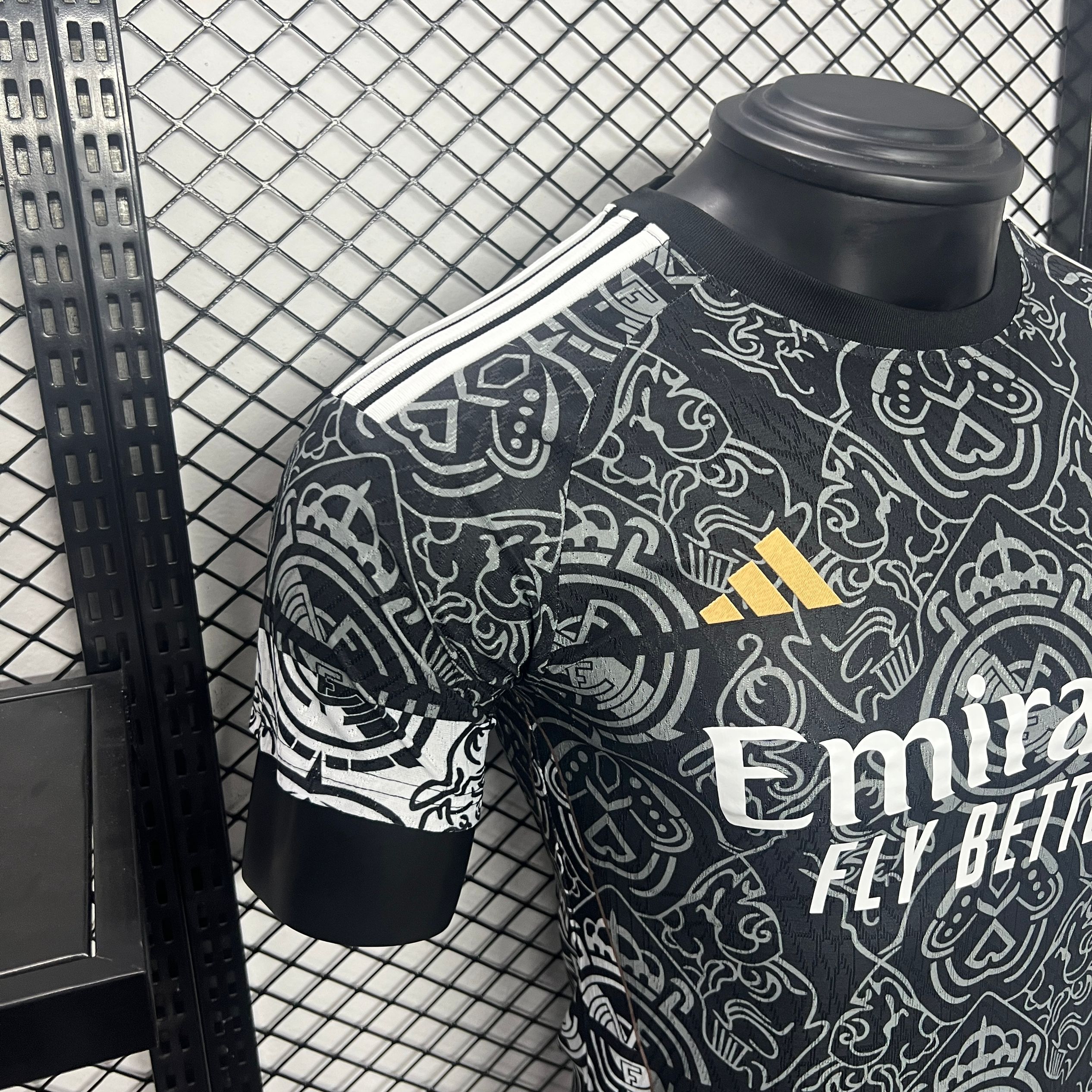 JerseysGala.com | Real Madrid 24-25 Black Line Pattern Special Edtion Jersey - Player Version -Customize Name, Number and Patch | Worldwide Shipping