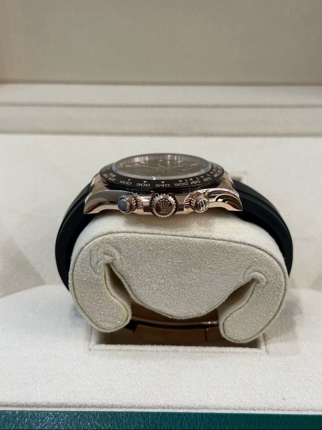 Rolex Daytona 18k Rose Gold Super Clone SwissReplica Watch OysterFlex Rubber Strap Ref 116515LN 4130 Swiss Movement