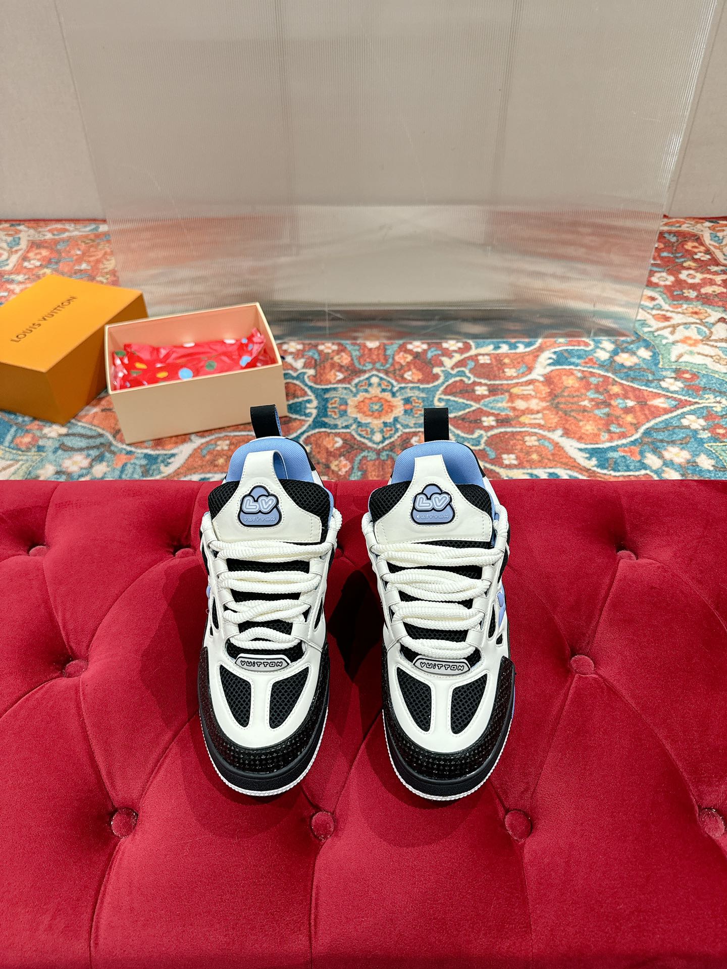 LV SKATE SNEAKER IN WHITE MIX BLACK AND SKY BLUE CALFSKIN、mysite、Cacoeks