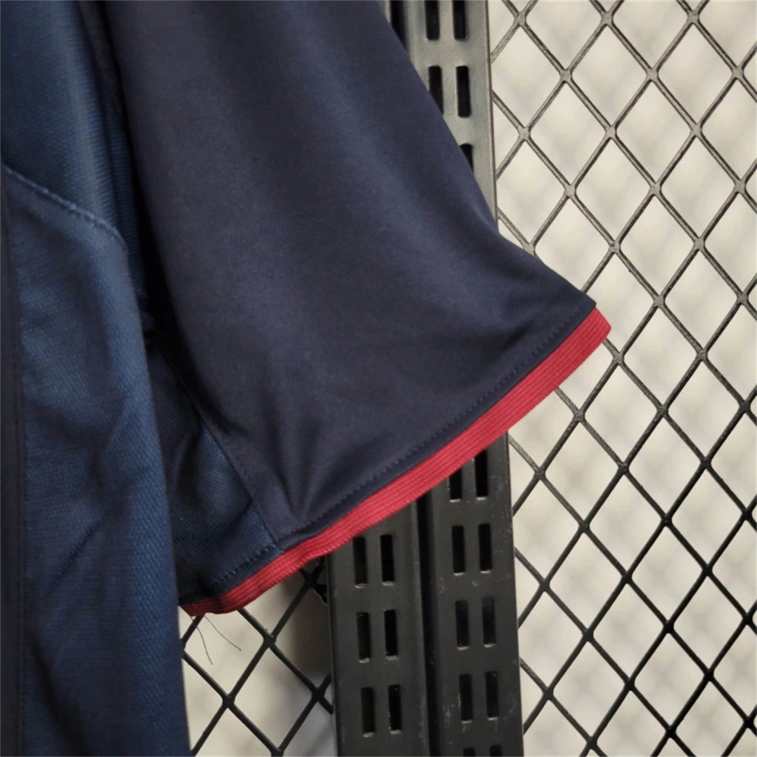 GlobeJersey-Retro Barcelona 02-03 Away Jersey