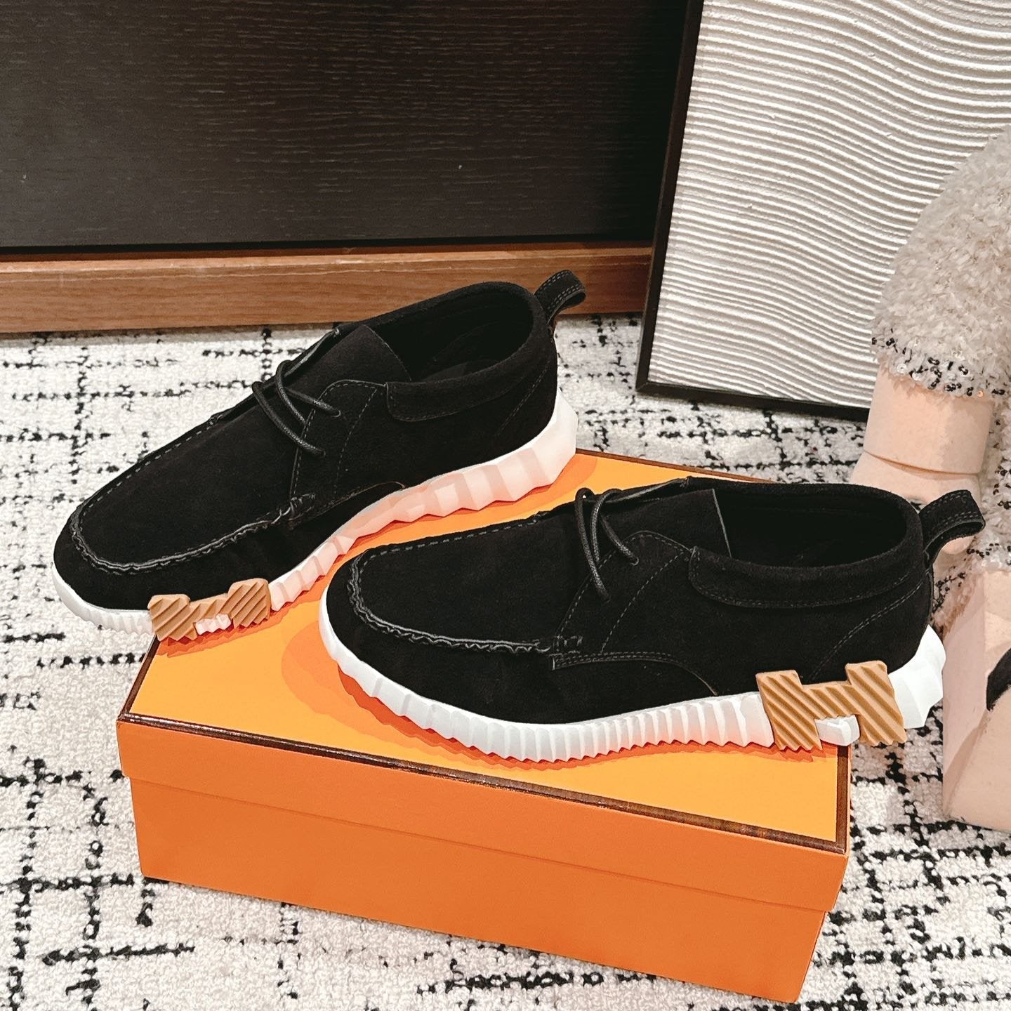 INCREASE SNEAKER IN BLACK SUEDE、mysite、Cacoeks