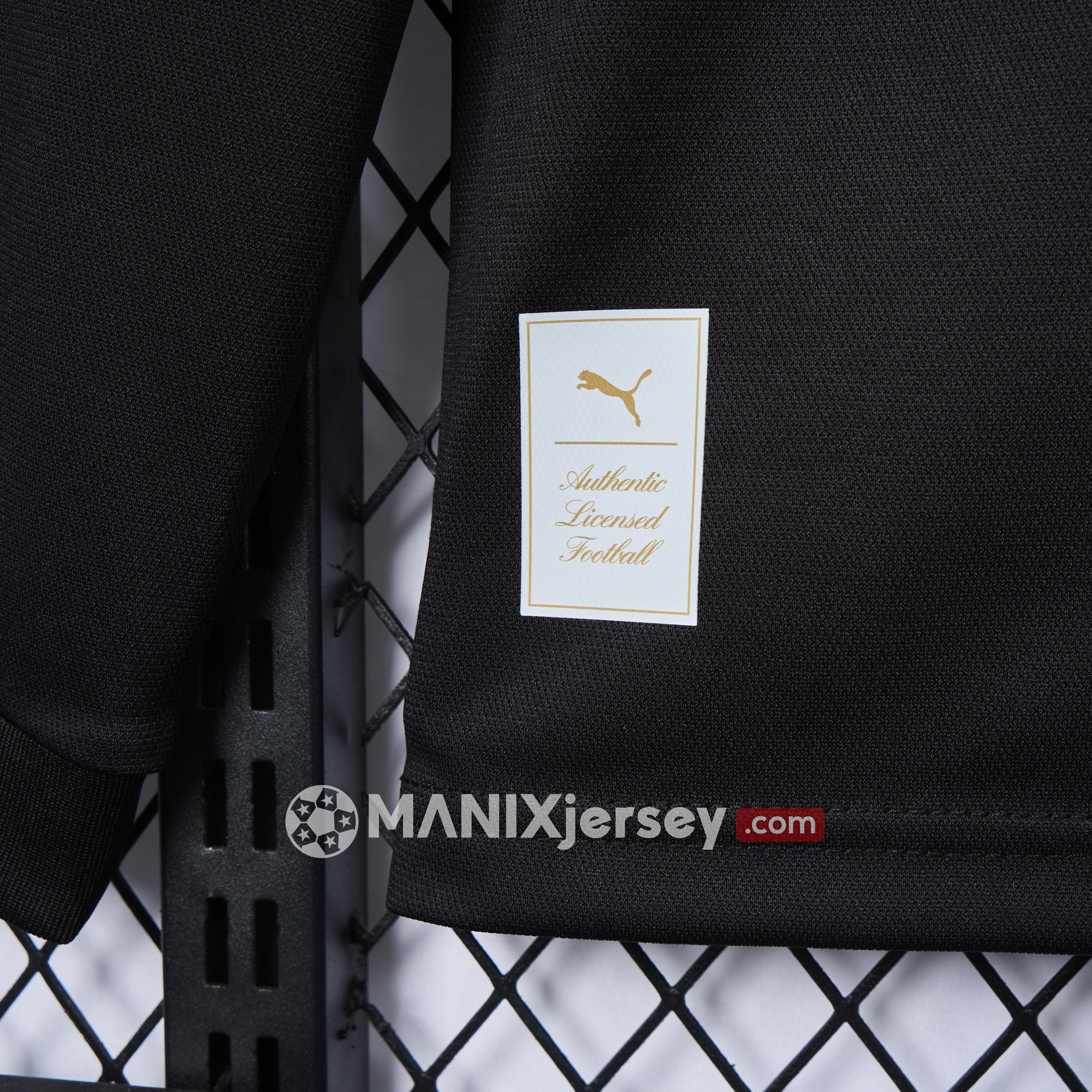 ManixJersey.com | AC Milan 24-25 125th Anniversary Long Sleeves Black GK Jersey - Fans Version -Customize Name, Number and Patch | Worldwide Shipping