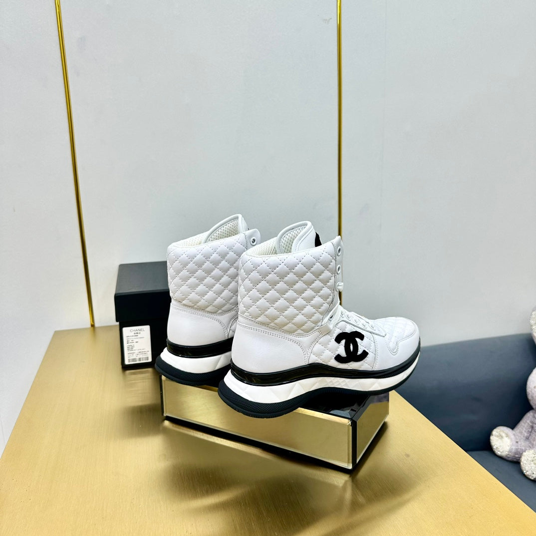 ATHLETIC SHOES IN WHITE CALFSKIN、mysite、Cacoeks