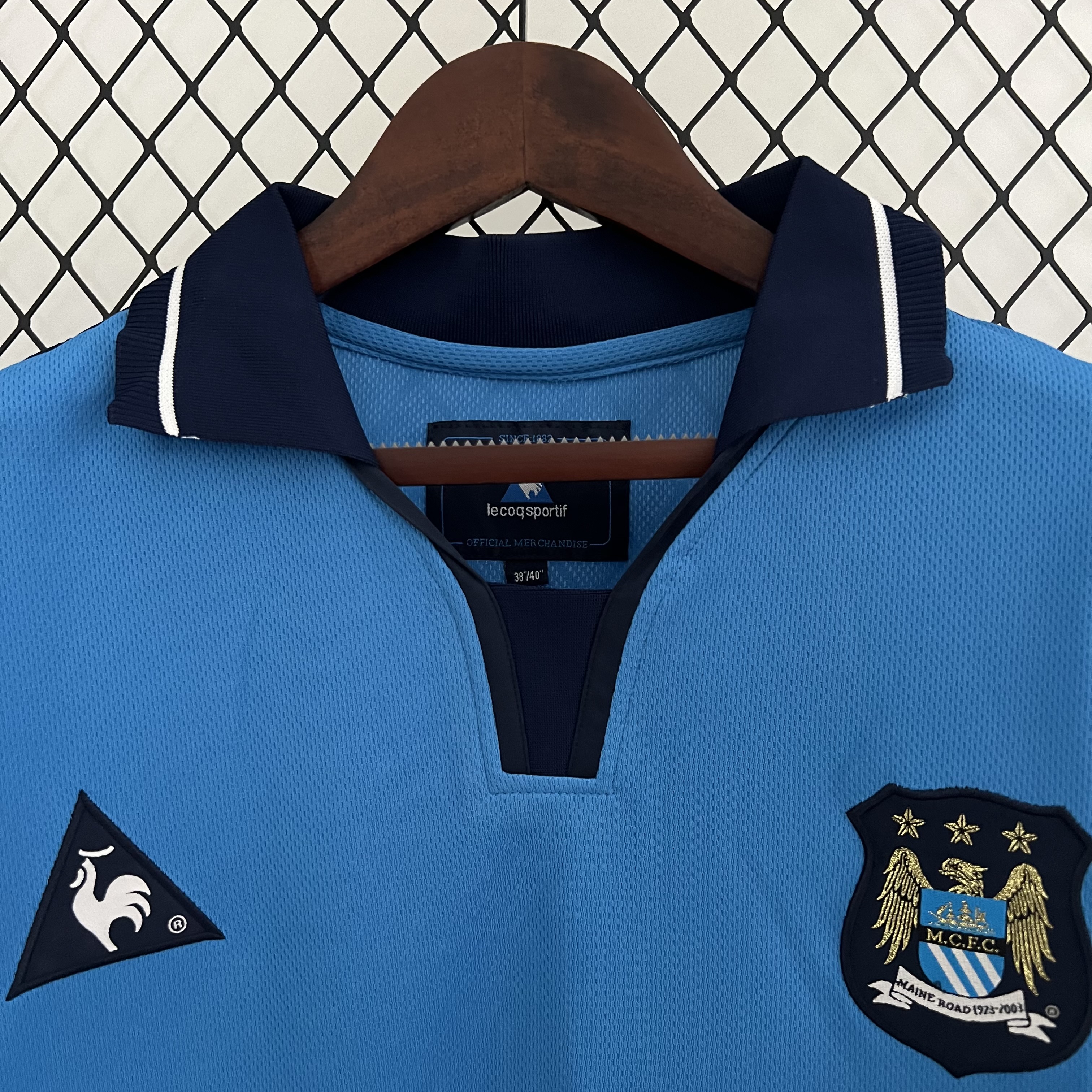 Higojerseys-Retro Manchester City 2002-03 Home Stadium Jersey