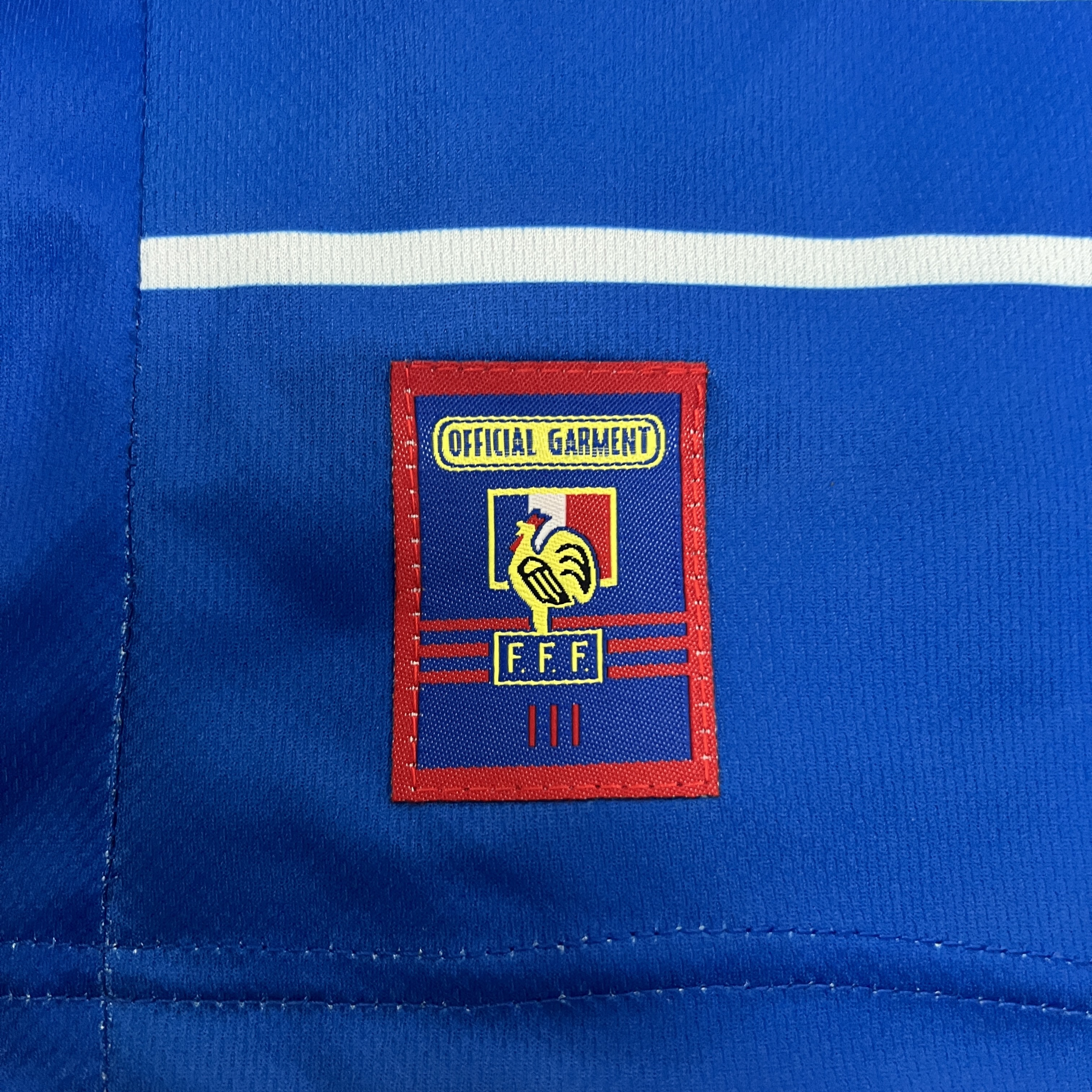 ManixJersey.com | Retro France 1998 Home Stadium Kids Kit -Customize Name, Number and Patch | Worldwide Shipping