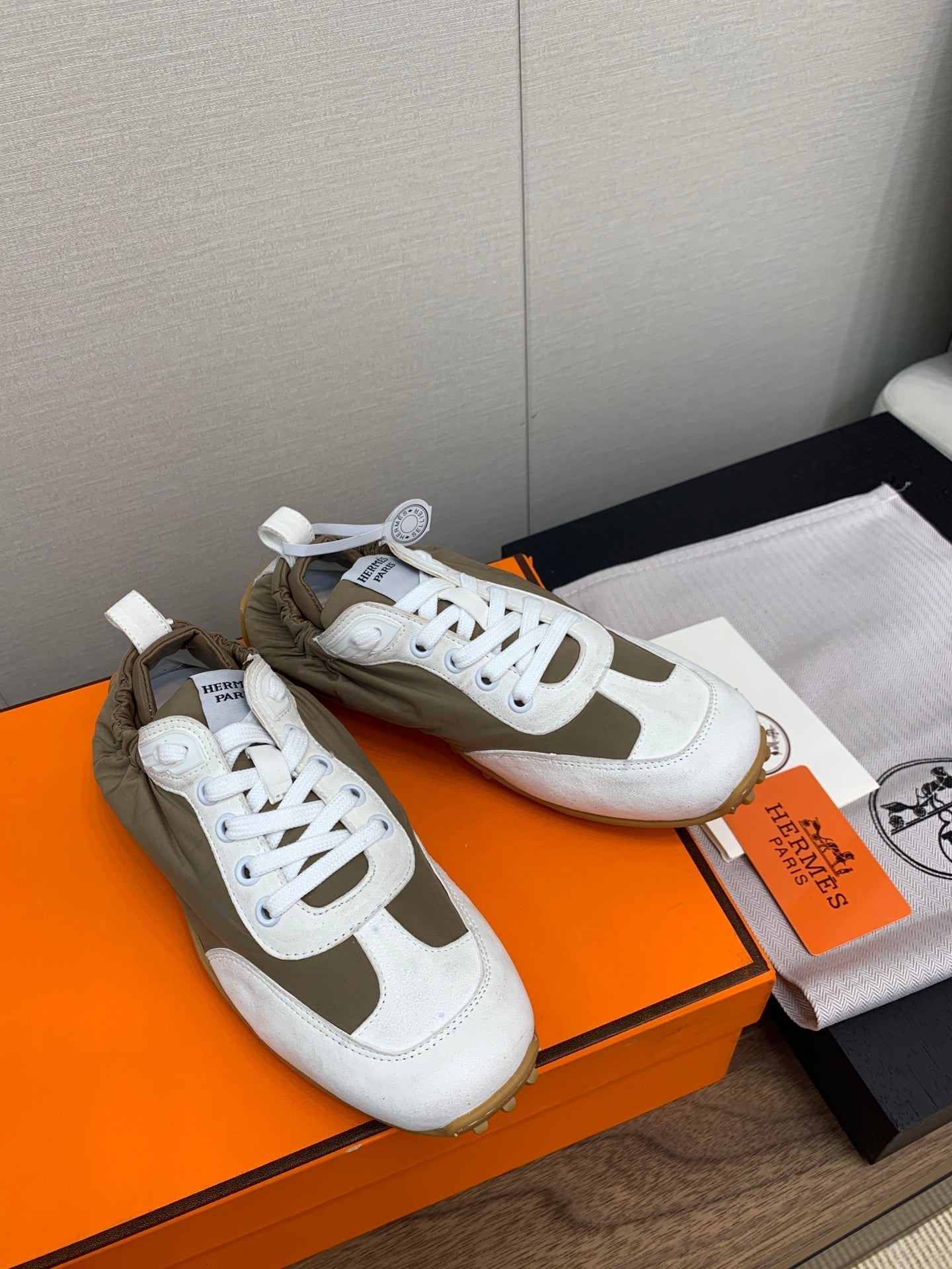 SKATEBOARD SHOES LIGHT GRAY MIX PEANUT CALFSKIN、mysite、Cacoeks