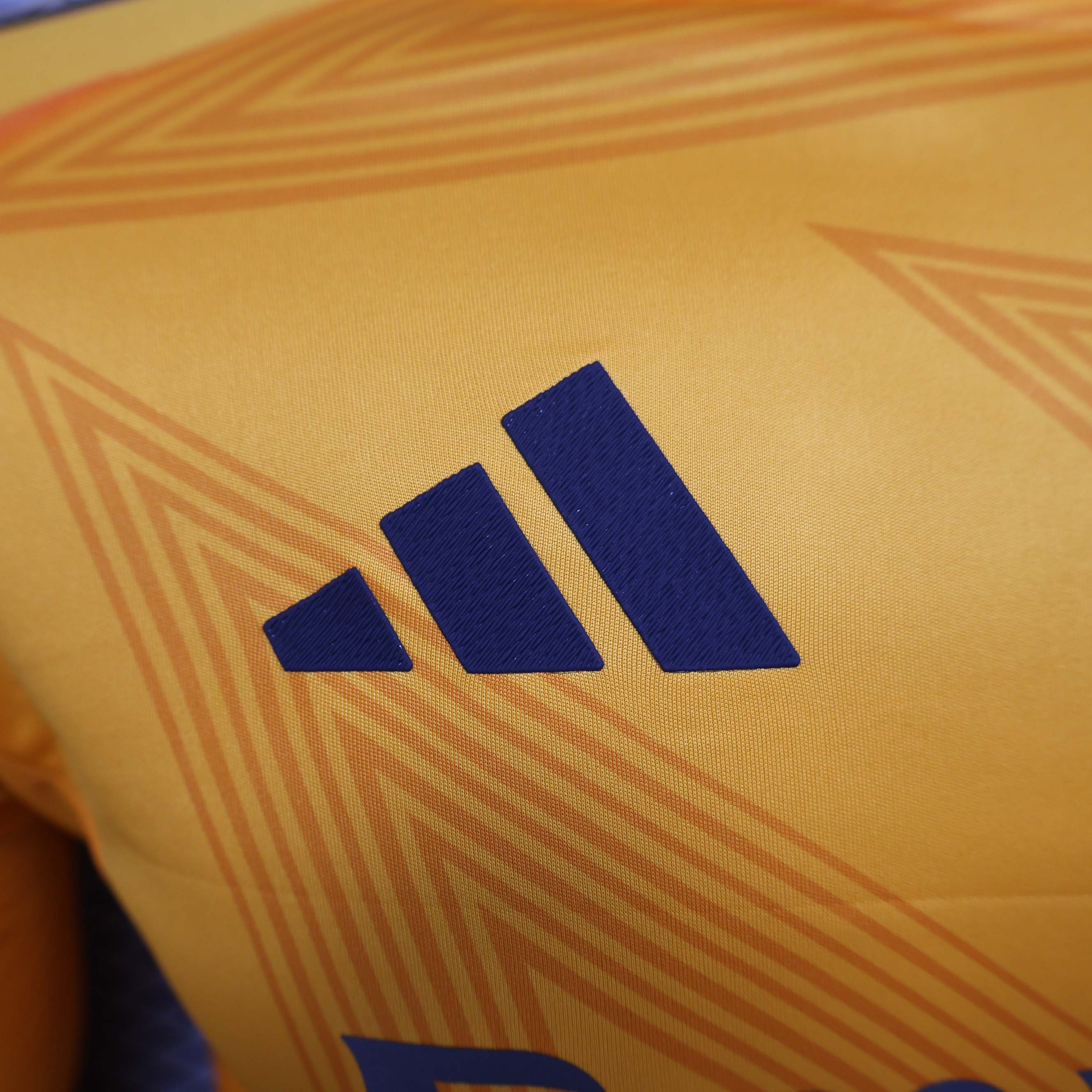 2024/2025 Player Version Long Sleeve Real Madrid Away Football Shirt 1:1 Thai Quality:football jersey mysite: unitedjerseyfootball 邓江浪:football