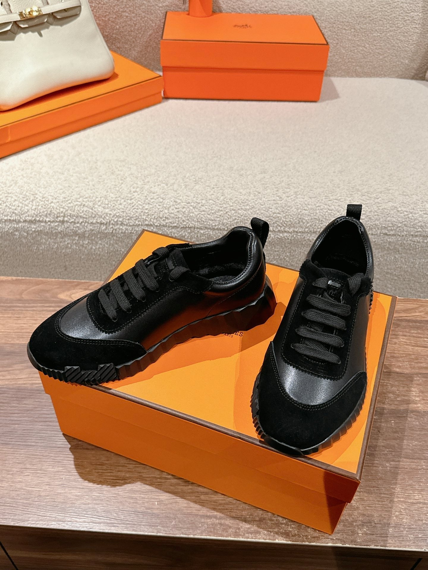 MAINLAND SNEAKER IN FULL BLACK SUEDE AND CALFSKIN、mysite、Cacoeks