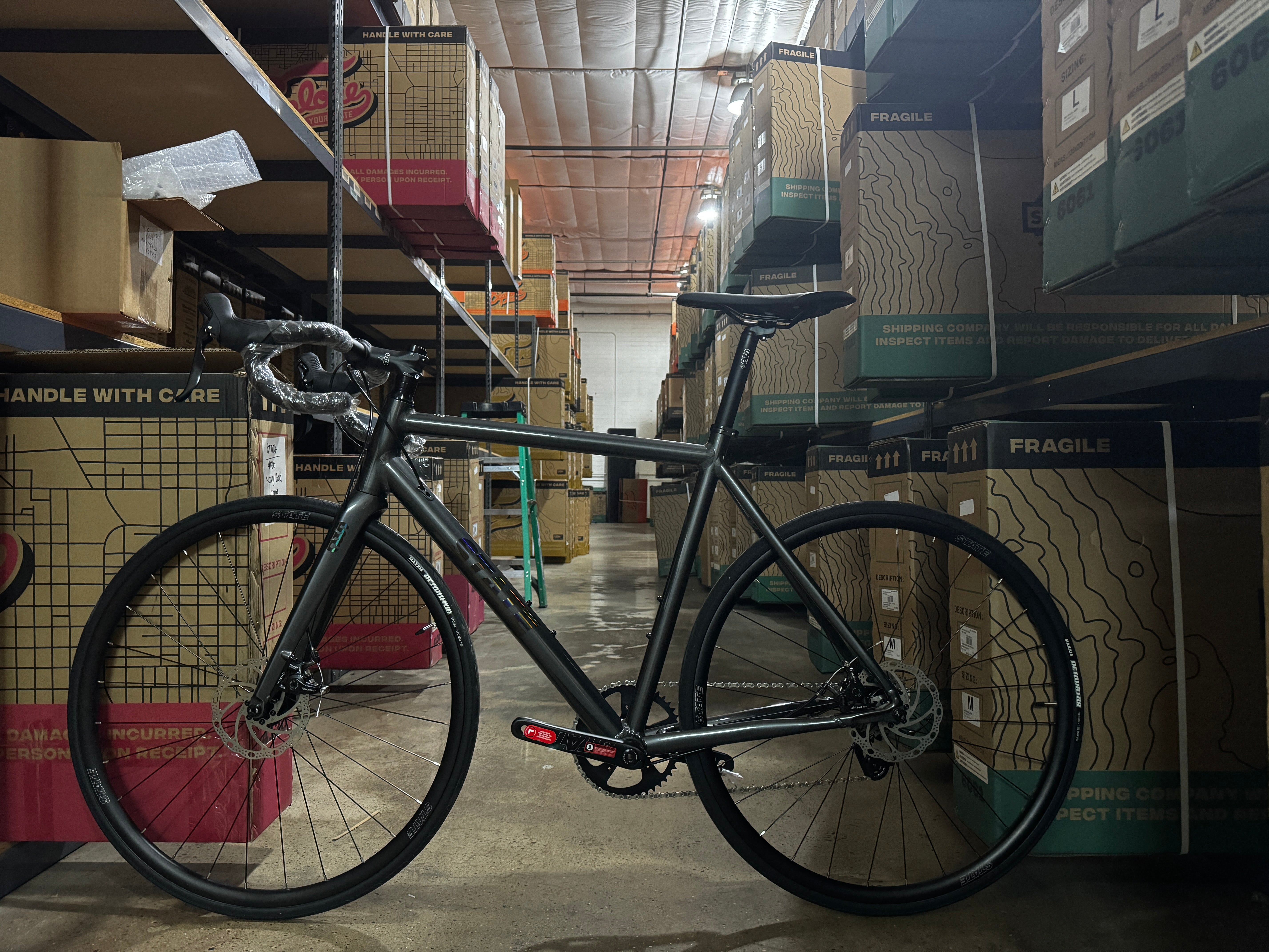 #1272 - Undefeated Road | Graphite (Size 55cm, Like-New Condition)、mySite、bearsvspackers