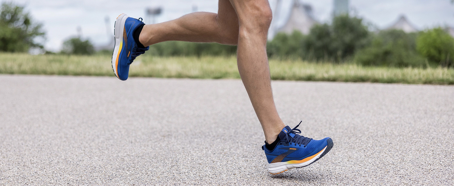 brooks trace 3 lifestyle