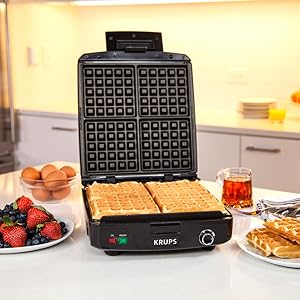 Waffle maker, waffle iron, Belgian waffles, 4 slice waffle maker, krups, cuisinart, removable plates