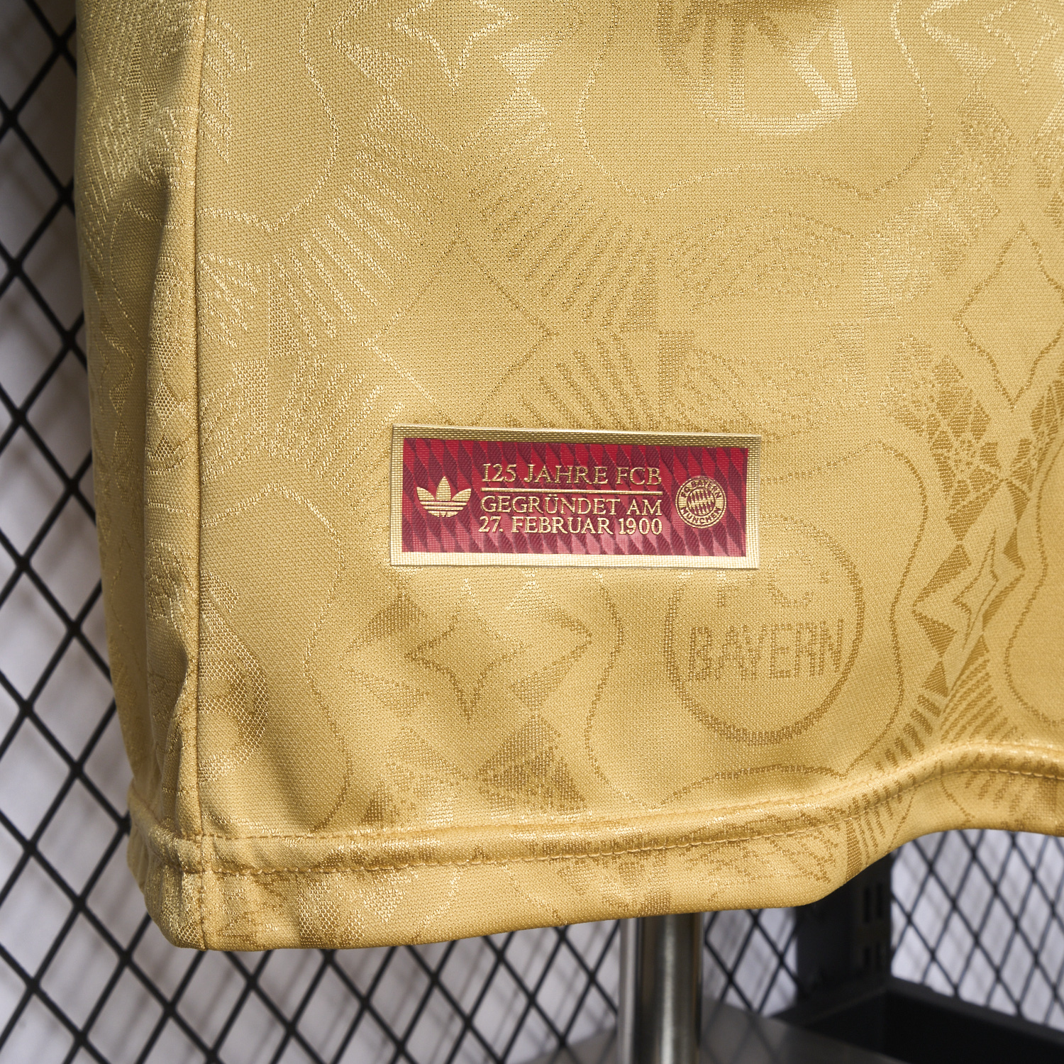 UltraTrikot-Bayern Munich 2025 Golden 125th Anniversary Jersey - Player Version