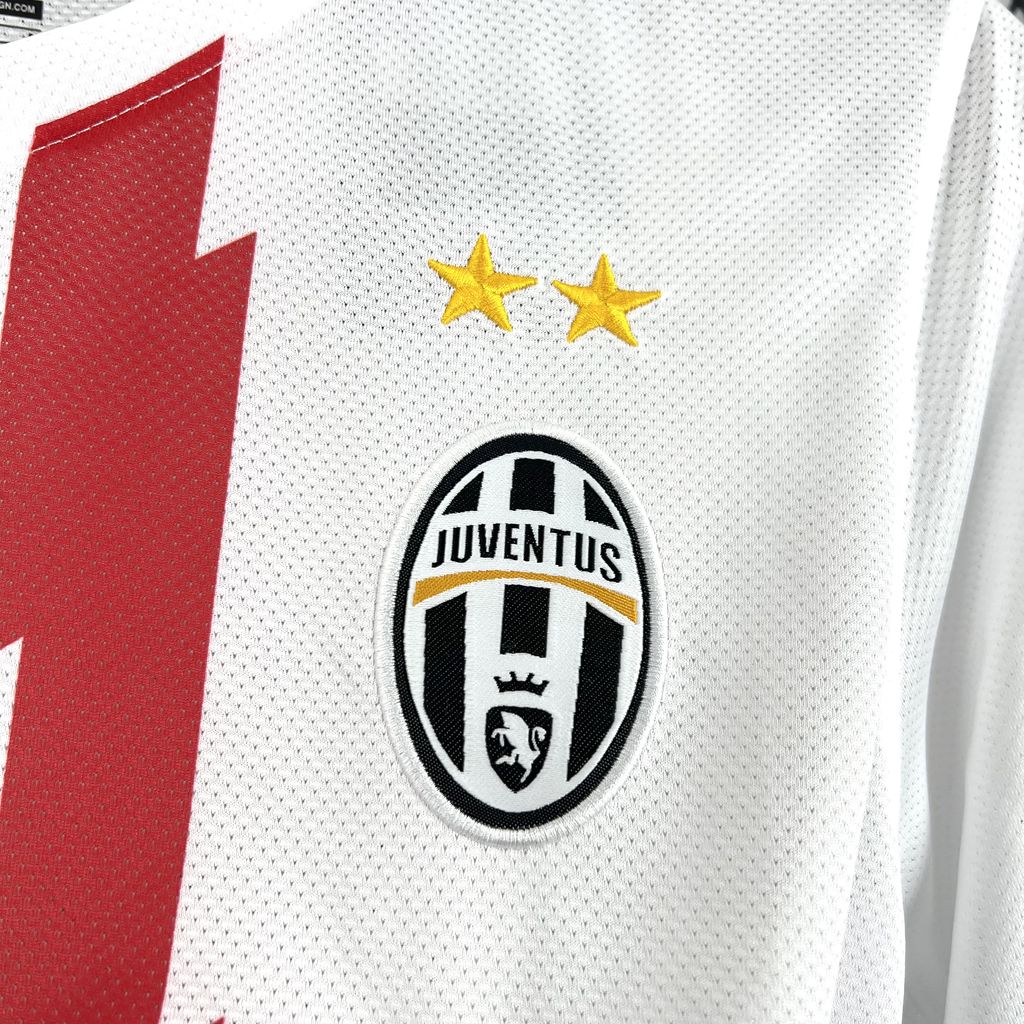 ManixJersey.com | Retro Juventus 2010-11 Away Jersey -Customize Name, Number and Patch | Worldwide Shipping