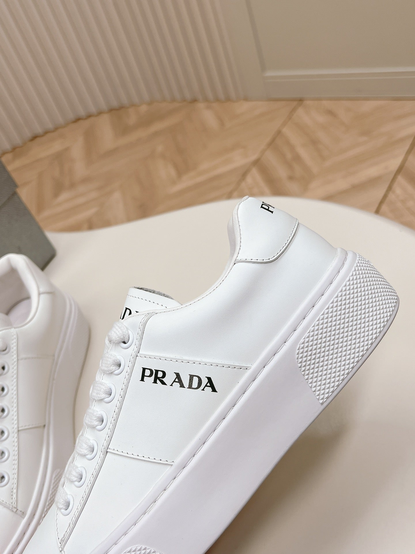 PRA LEATHER LOGO OUTLET SNEAKERS WHITE CALFSKIN、mysite、Cacoeks