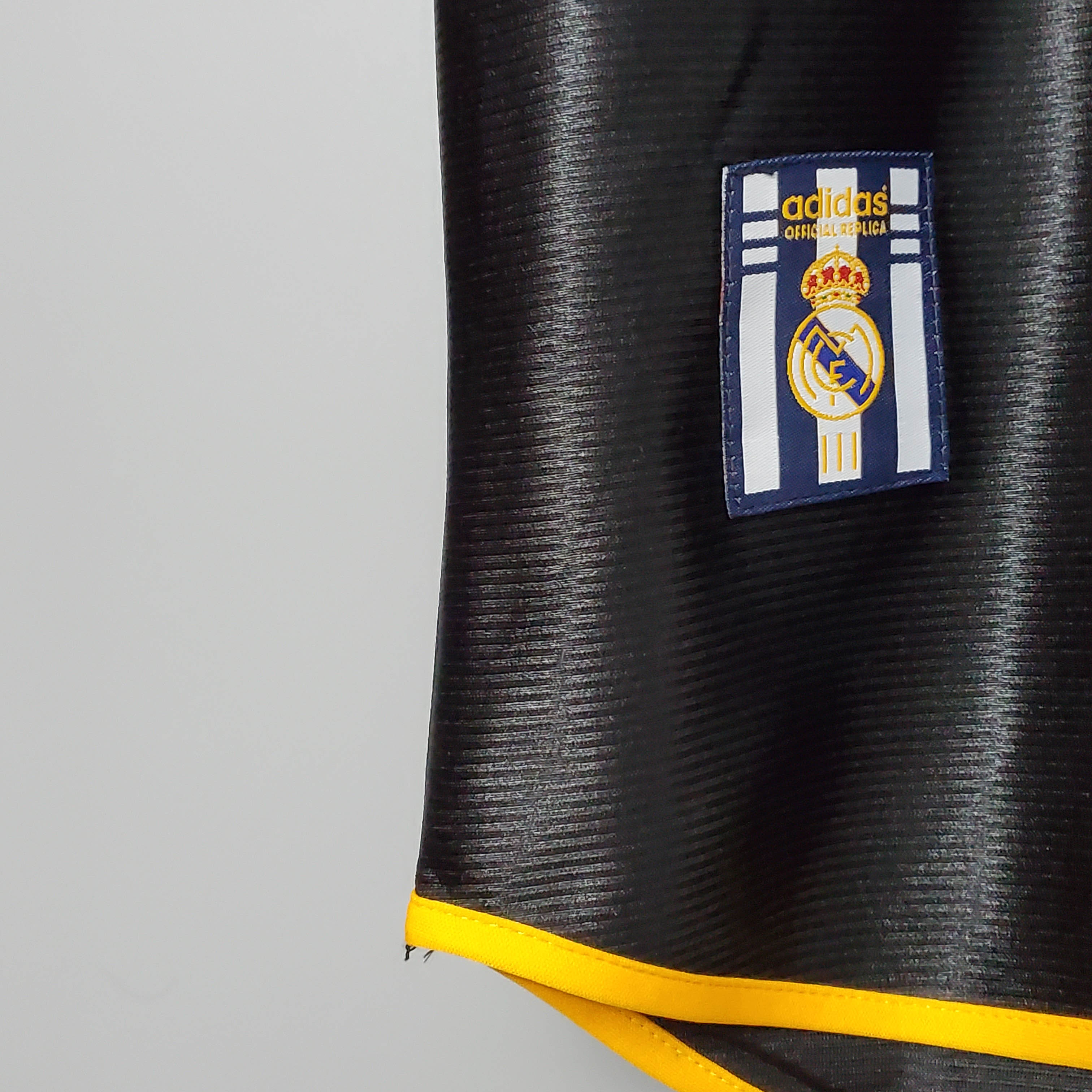 1998/2000 Retro Real Madrid Away:football jersey mysite: unitedjerseyfootball 邓江浪:football